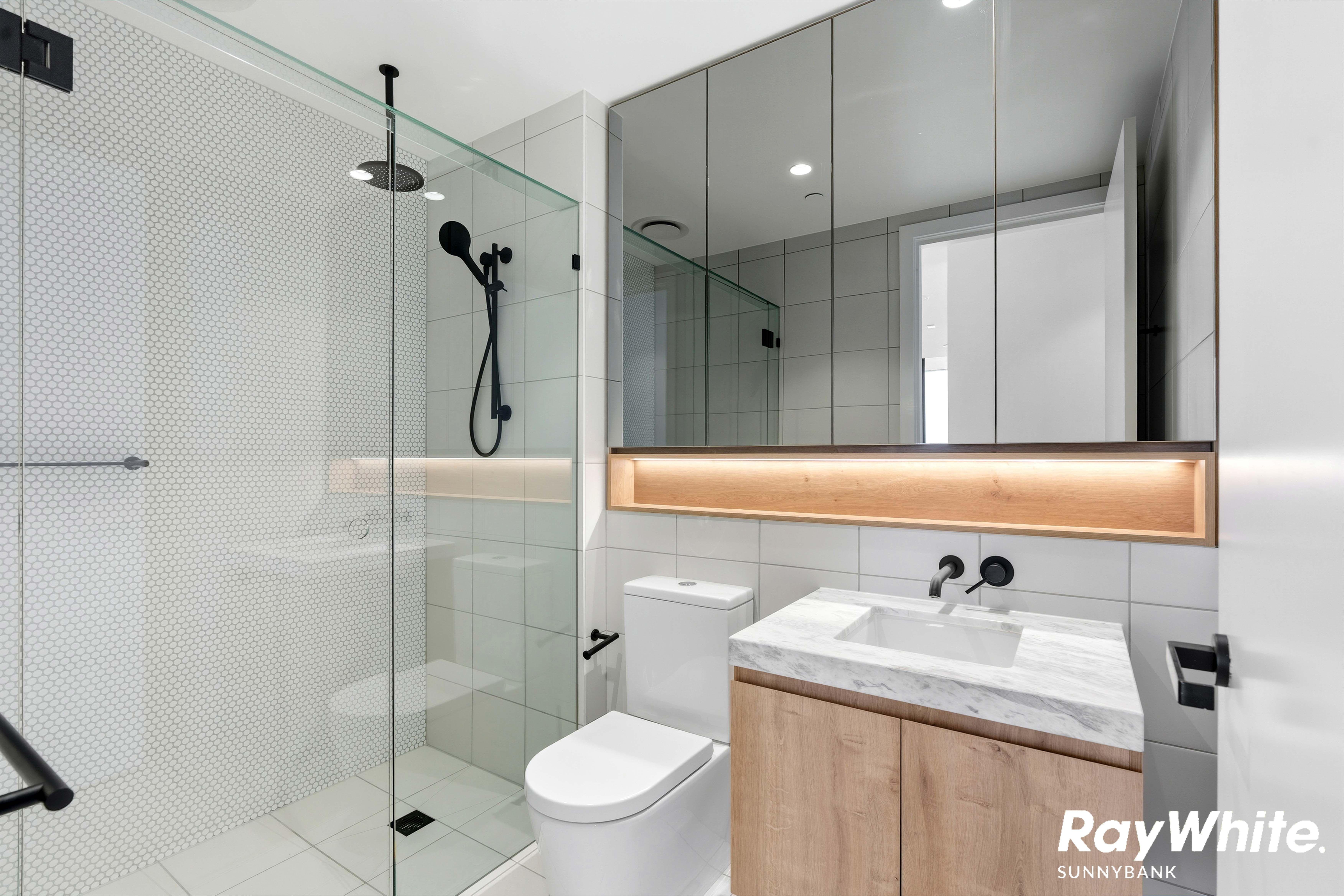 Luxurious Penthouse Living in Newstead