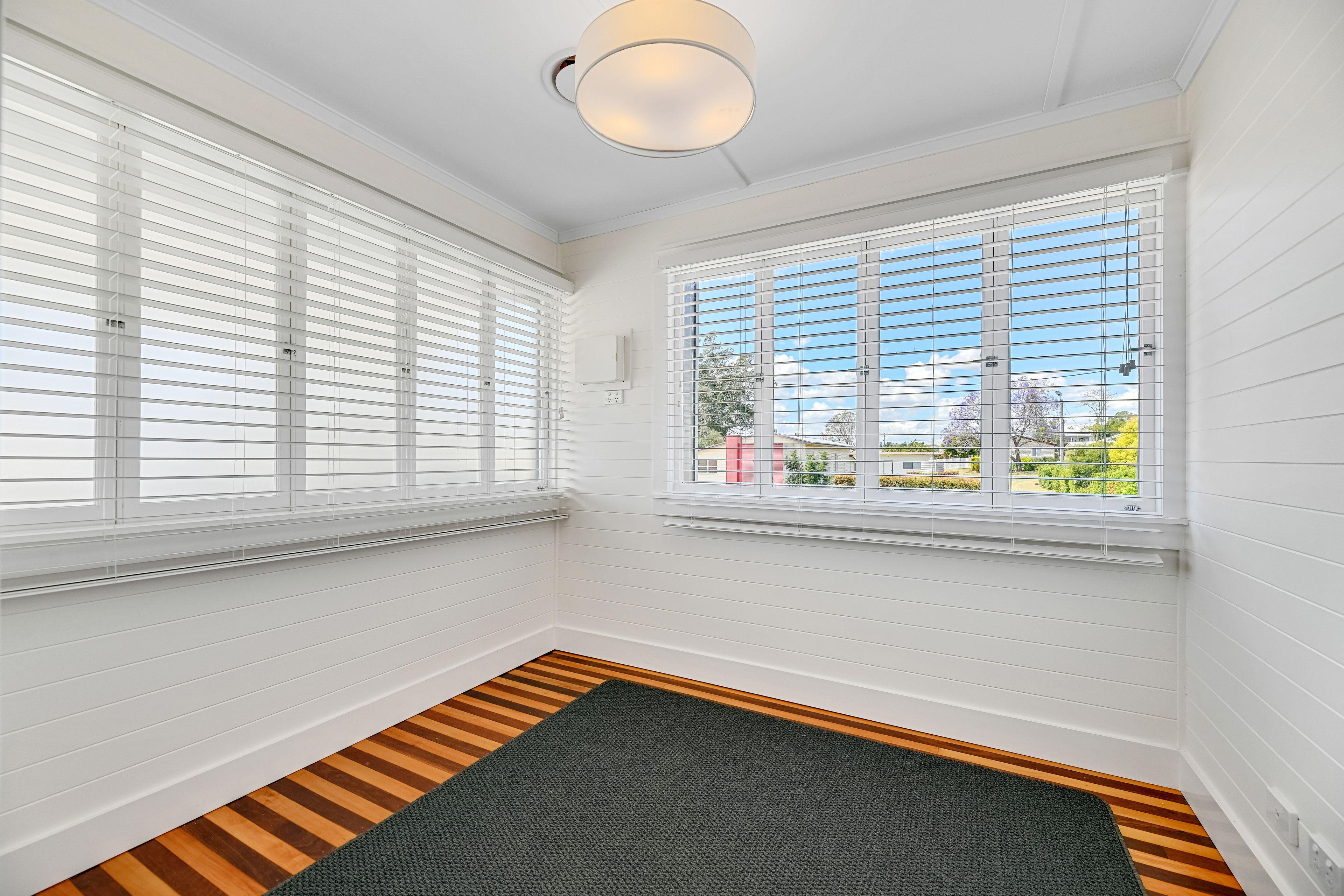 Stunning Luxury Apartment in Central Kalbar