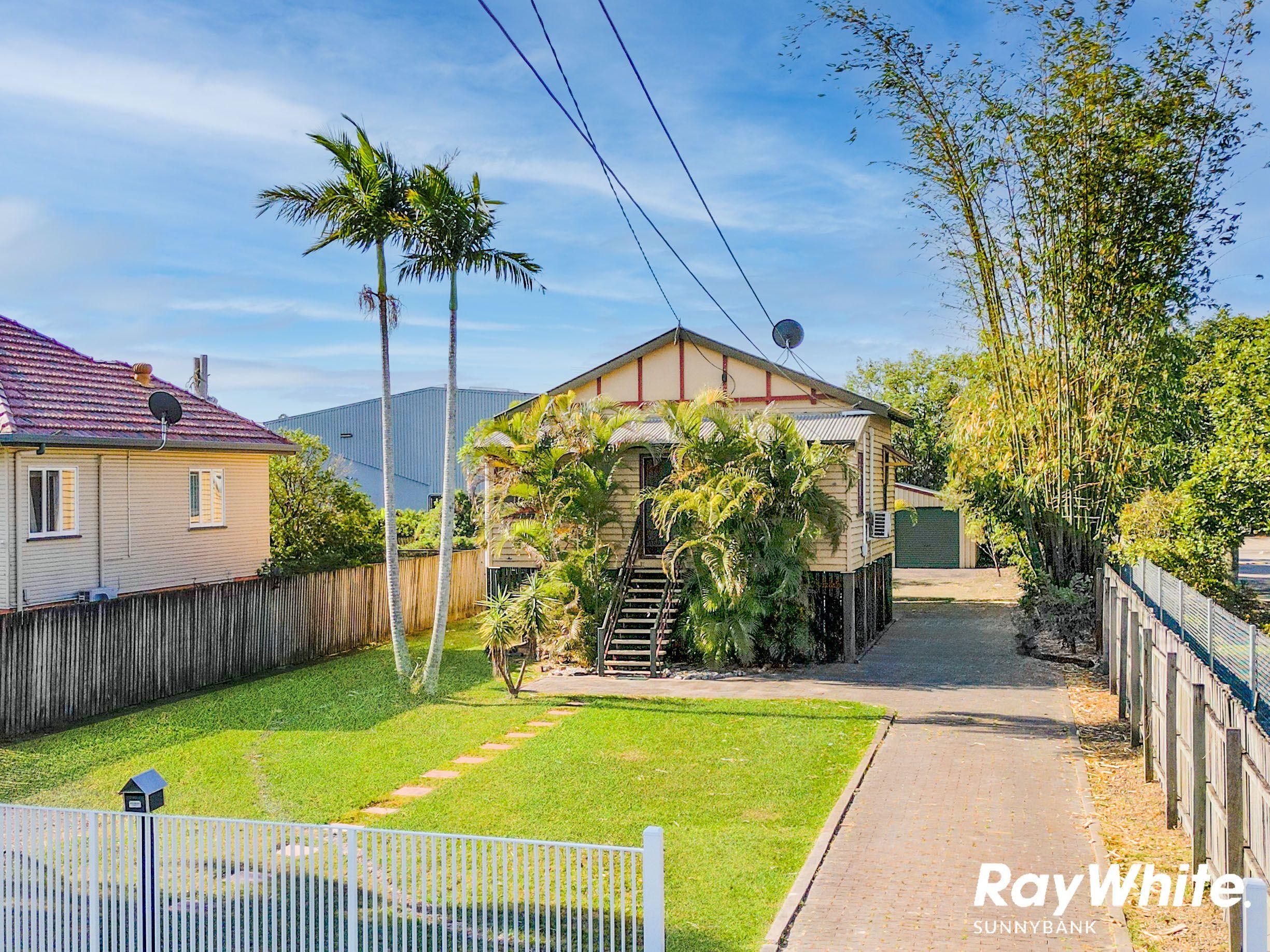 Charming Queenslander in a Prime Location
