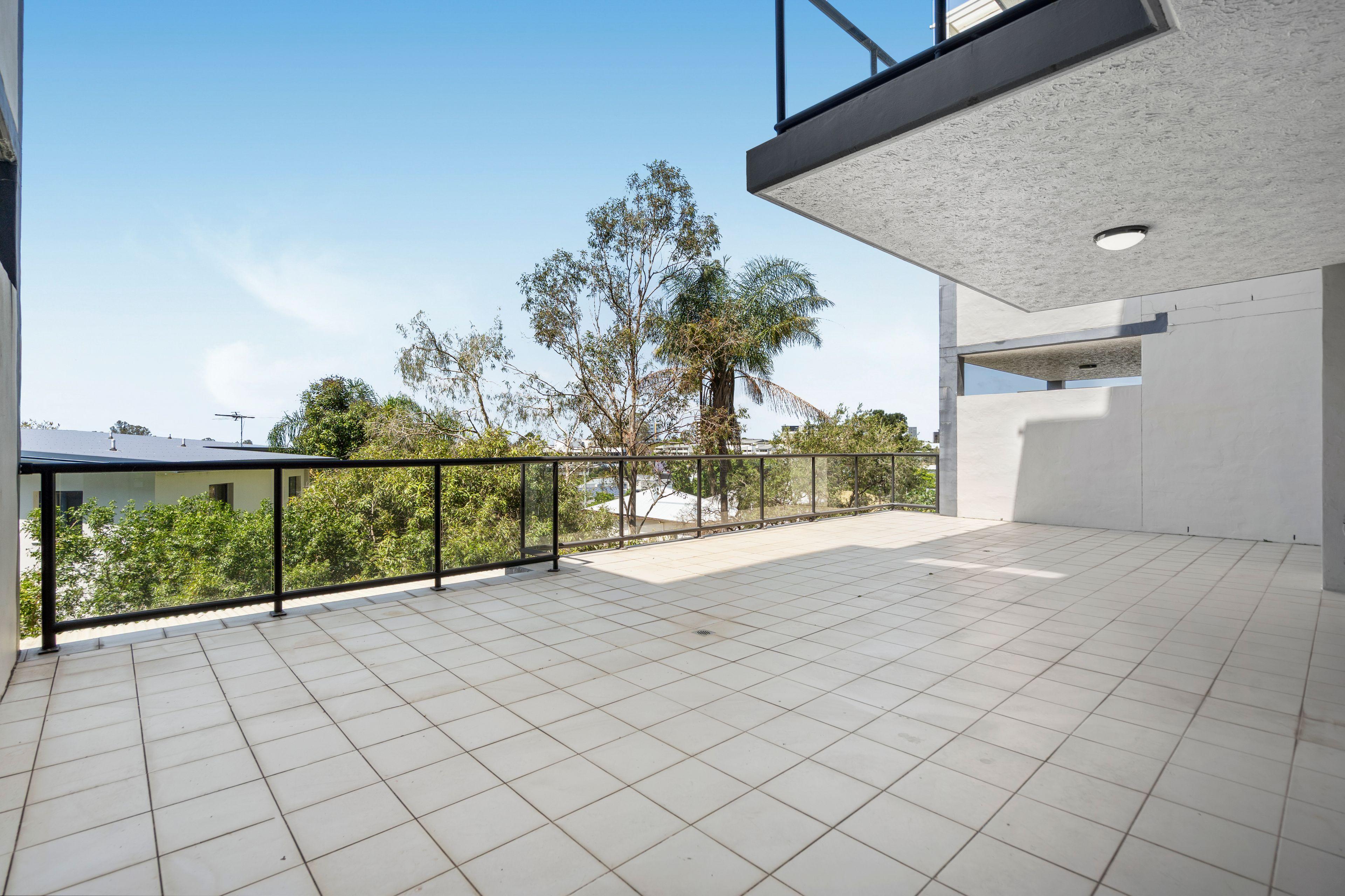 Modern 2-Bedroom Unit in Upper Mount Gravatt!