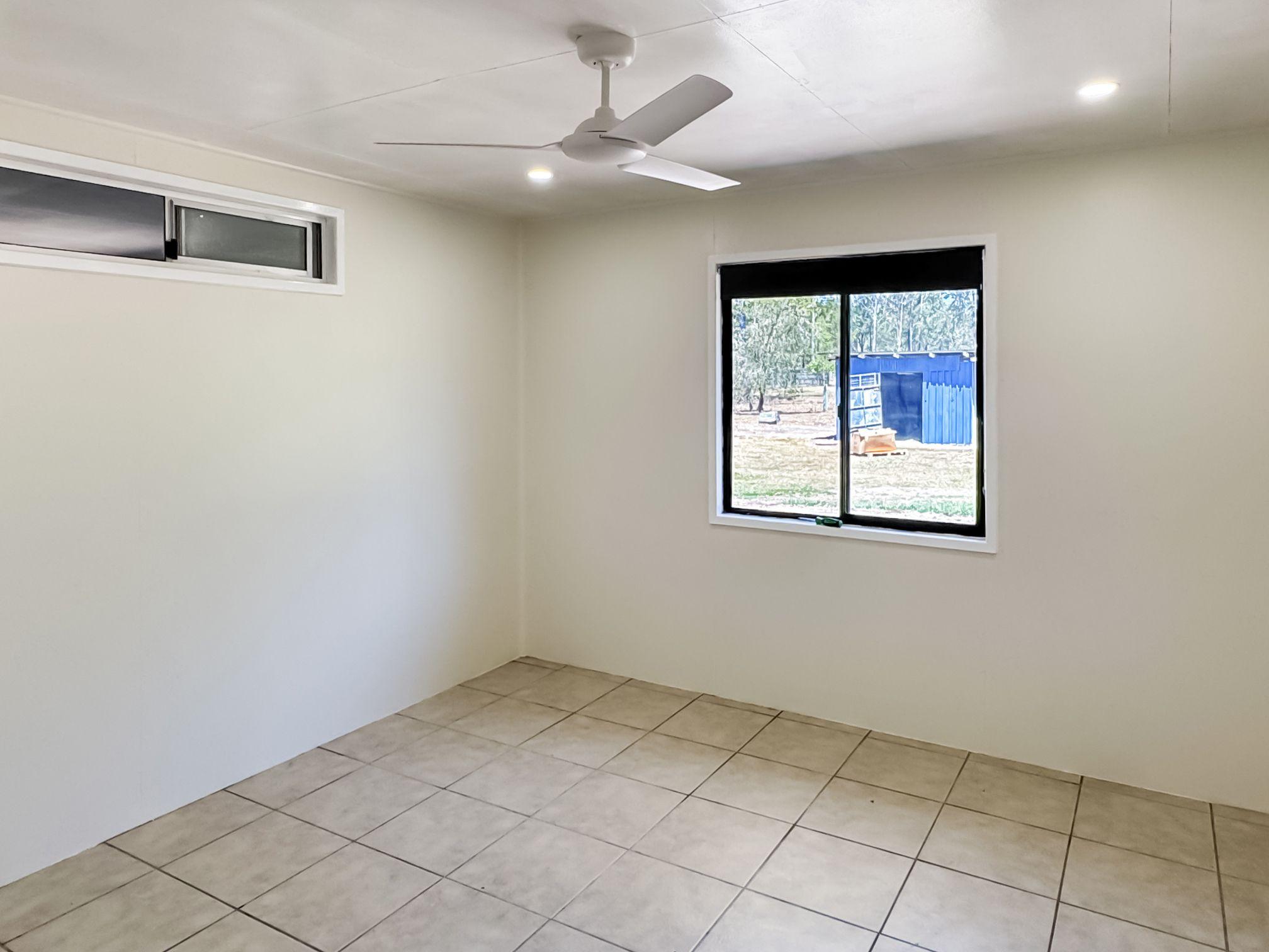 Rural Home  - Peaceful Living, Plenty of Space!