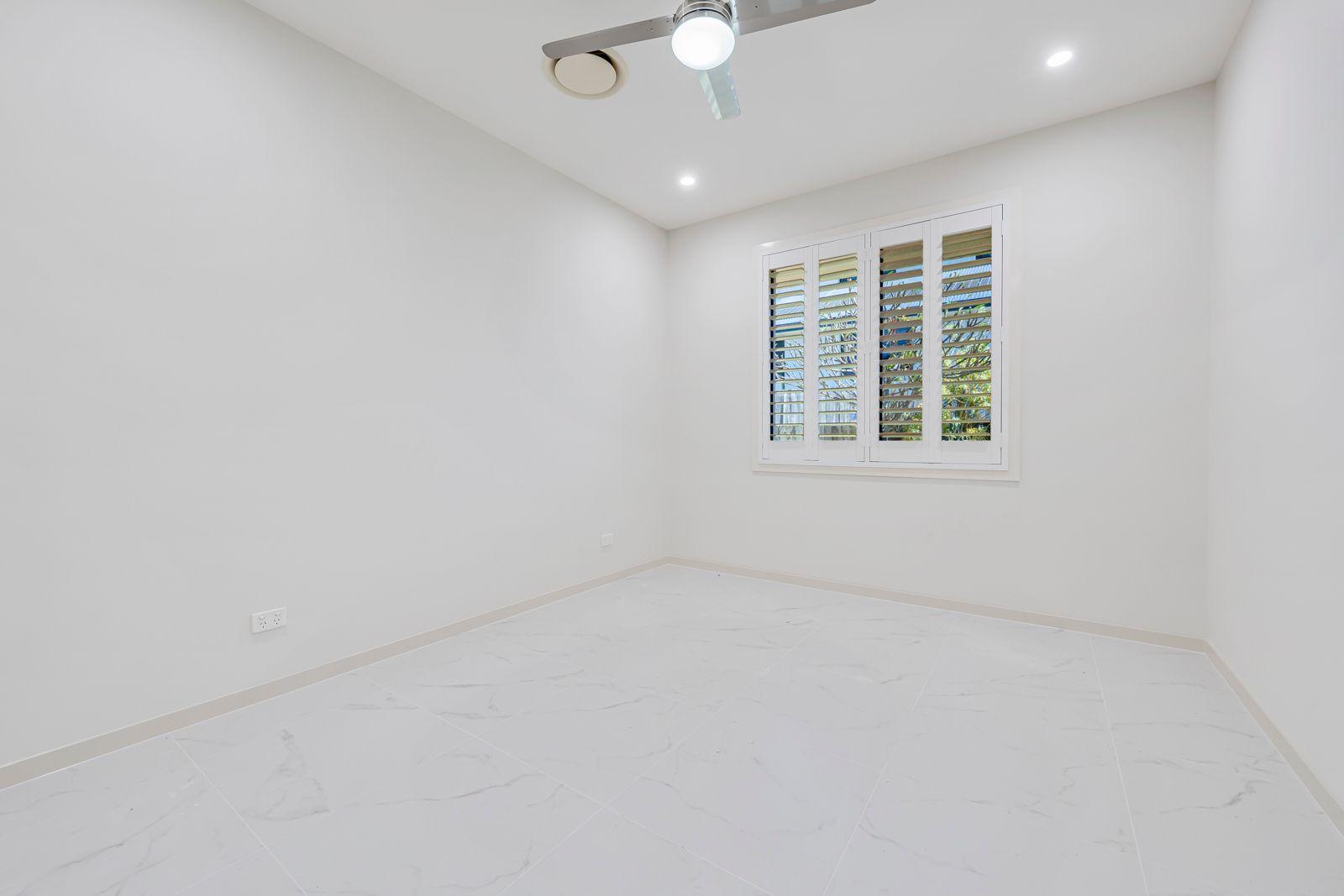 Grand Single Level Living On Cerbaia!