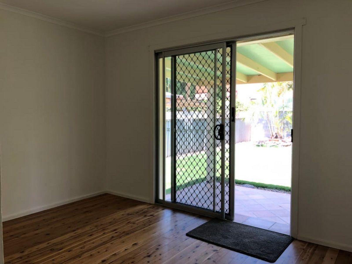 32 Bullimah Avenue, Burleigh Heads, QLD 4220 - House for Rent - harcourts.net