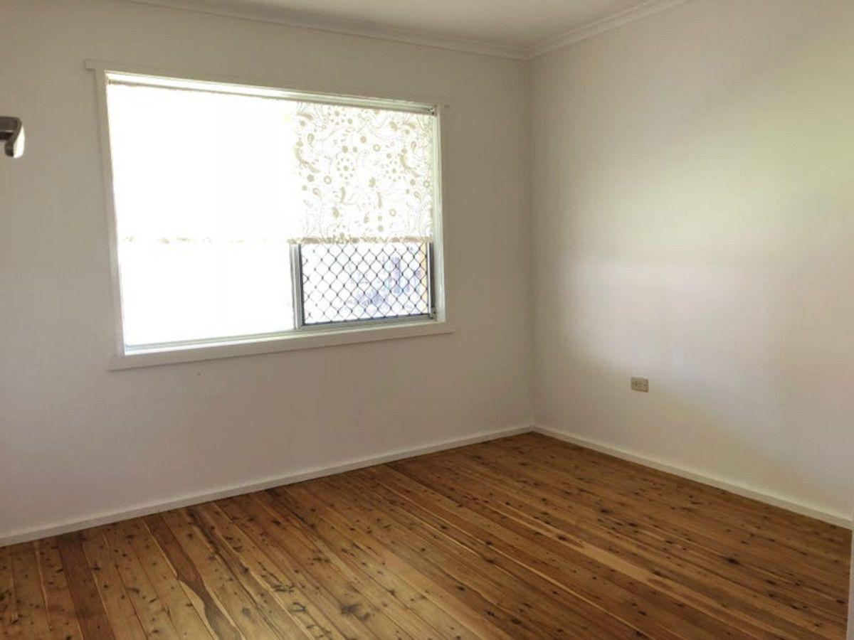 32 Bullimah Avenue, Burleigh Heads, QLD 4220 - House for Rent - harcourts.net