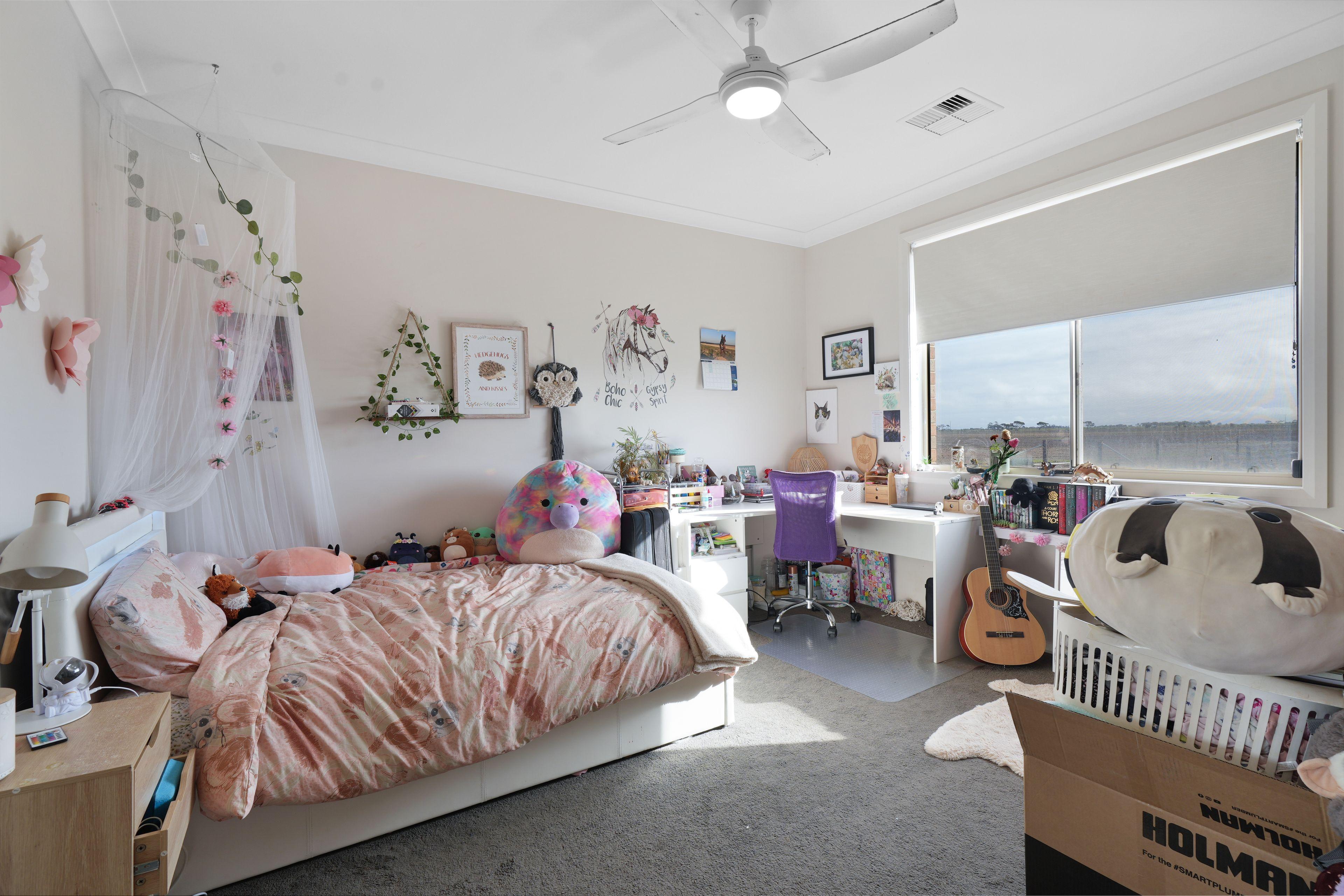 Modern Living in Lower Light!