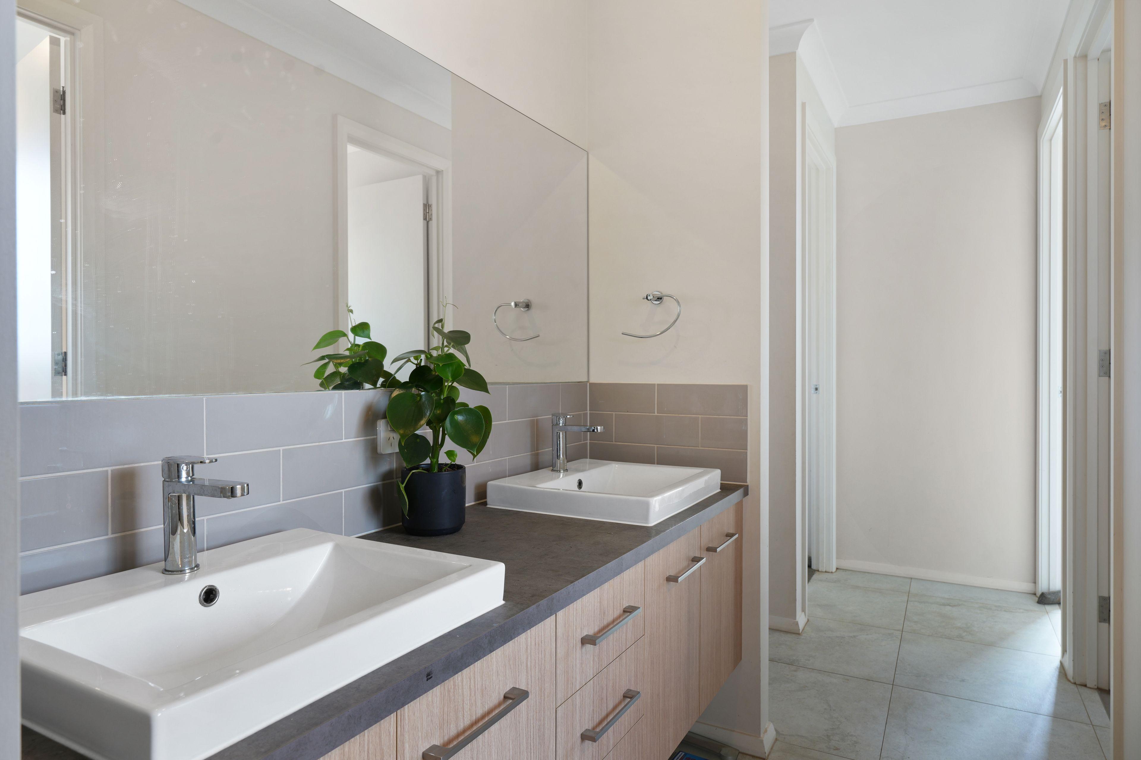 Modern Living in Lower Light!