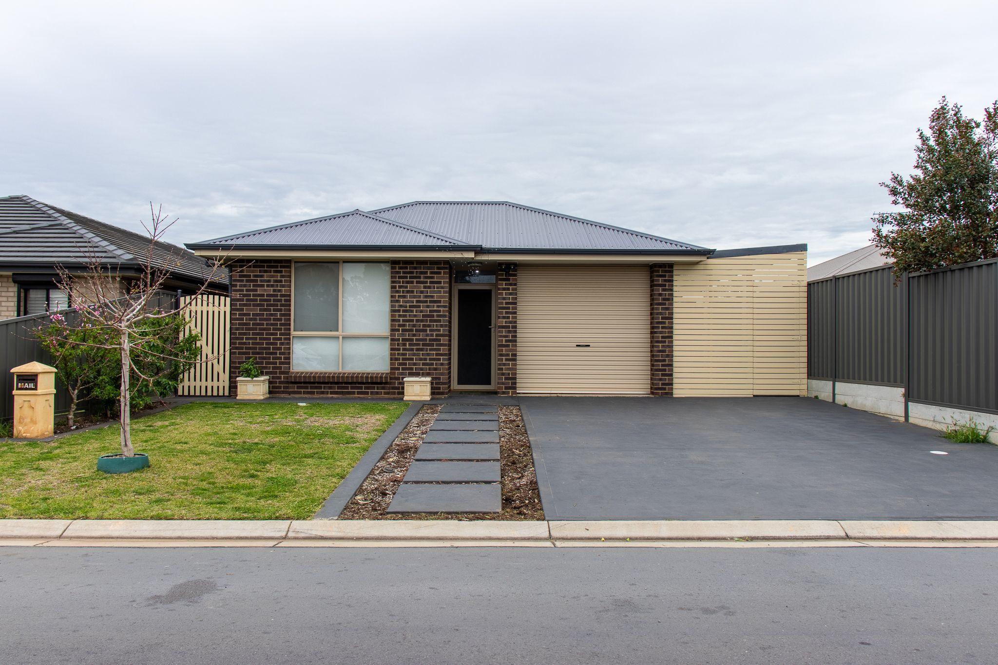 Prop-GPT: House: SA Salisbury North, SA 5108 FAMILY 4 BEDROOM HOME IN GREAT SUBURB