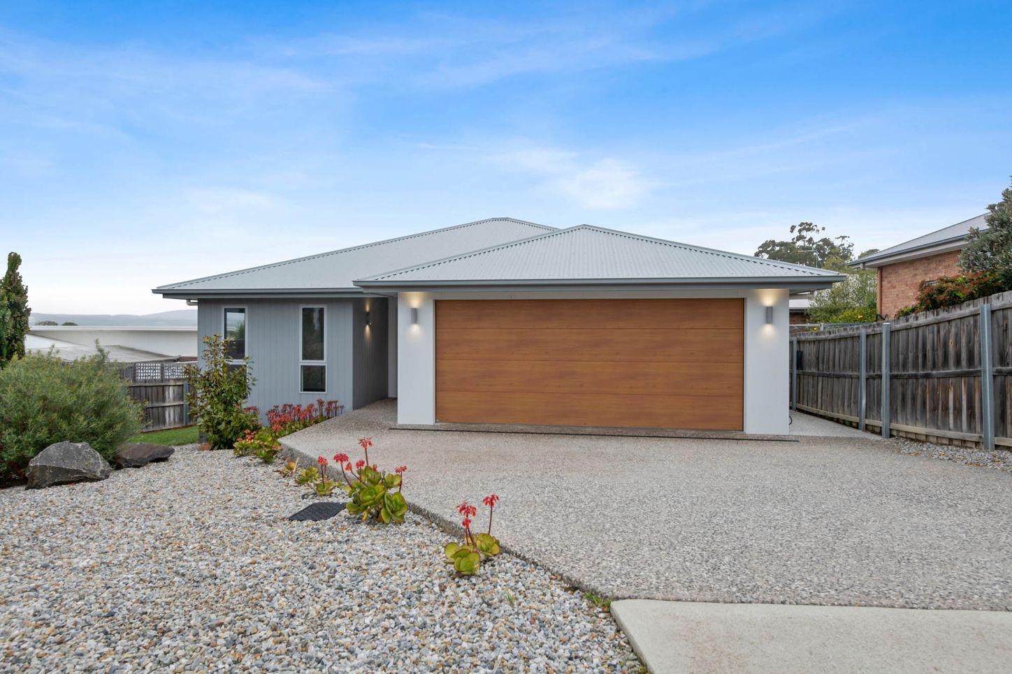 Prop-GPT: House: TAS Kings Meadows, TAS 7249 20 Gilmont Close, KINGS MEADOWS, TAS 7249 - House for Rent - harcourts.net