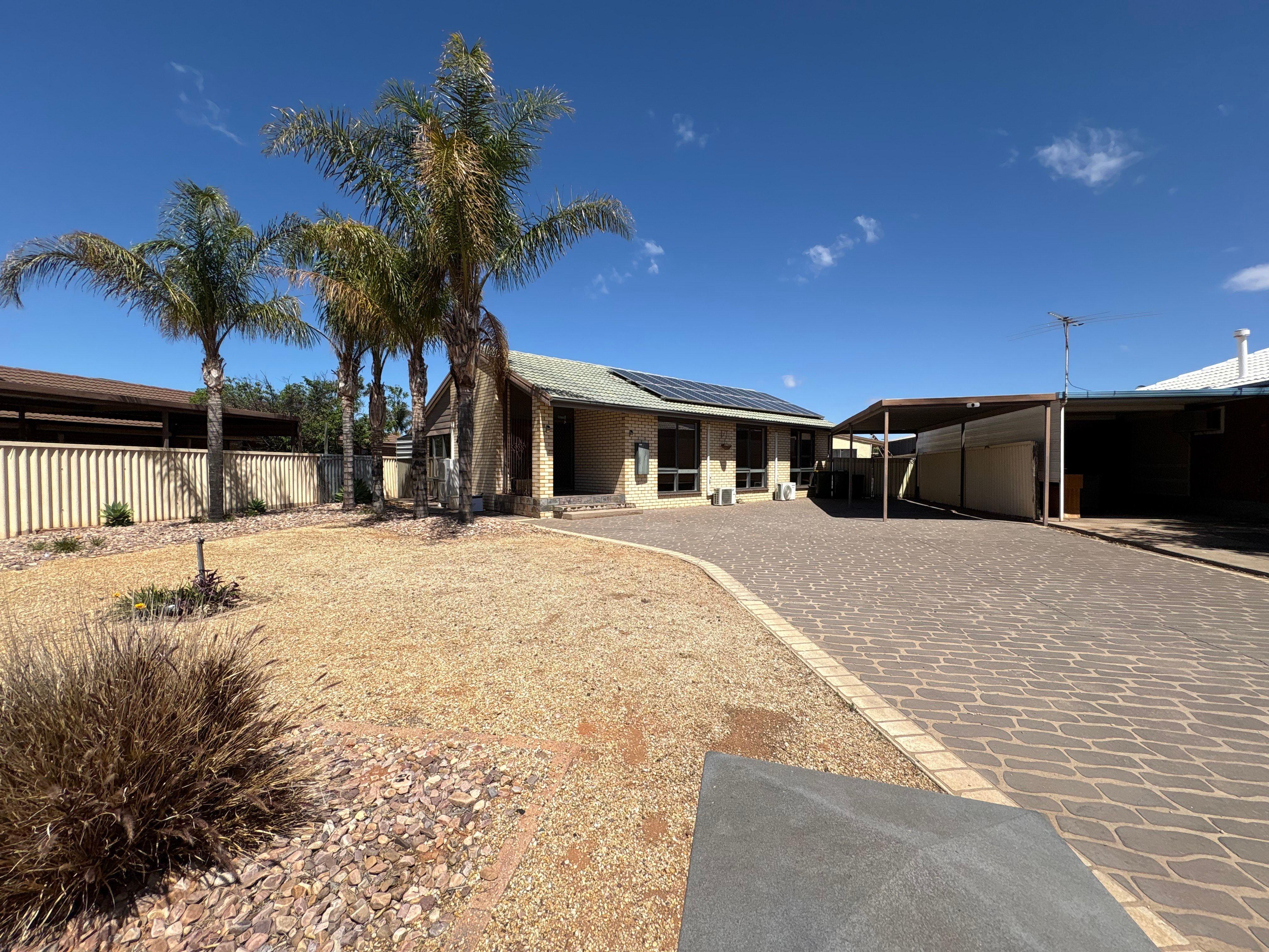 Prop-GPT: House: SA Whyalla Stuart, SA 5608 11 Cruickshank Avenue, Whyalla Stuart