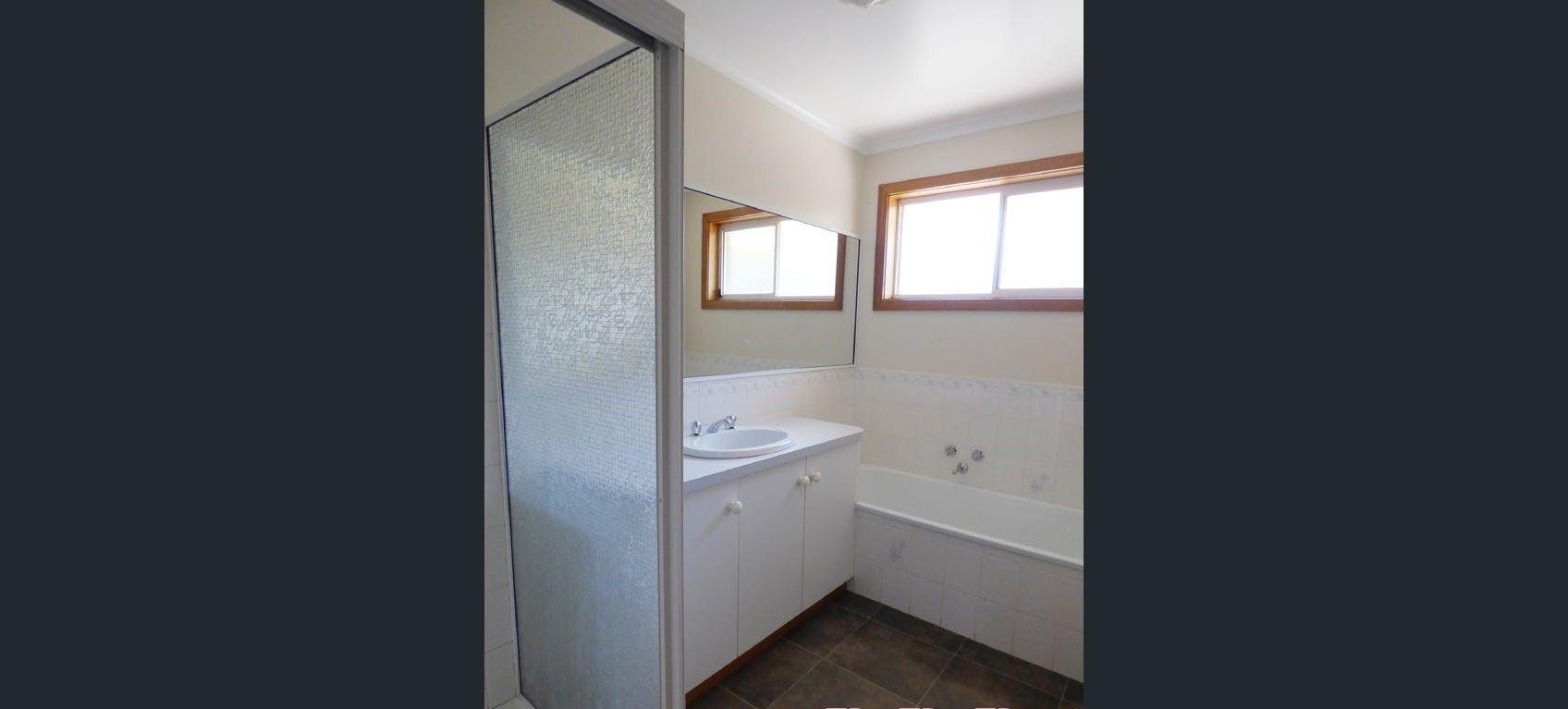 LOW MAINTENANCE UNIT IN BENALLA STREET