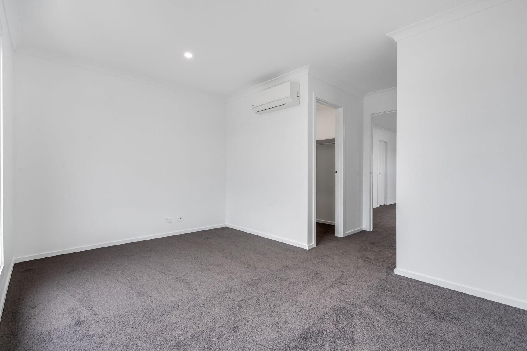 Family-Friendly 4-Bedroom Townhouse with Modern Amenities