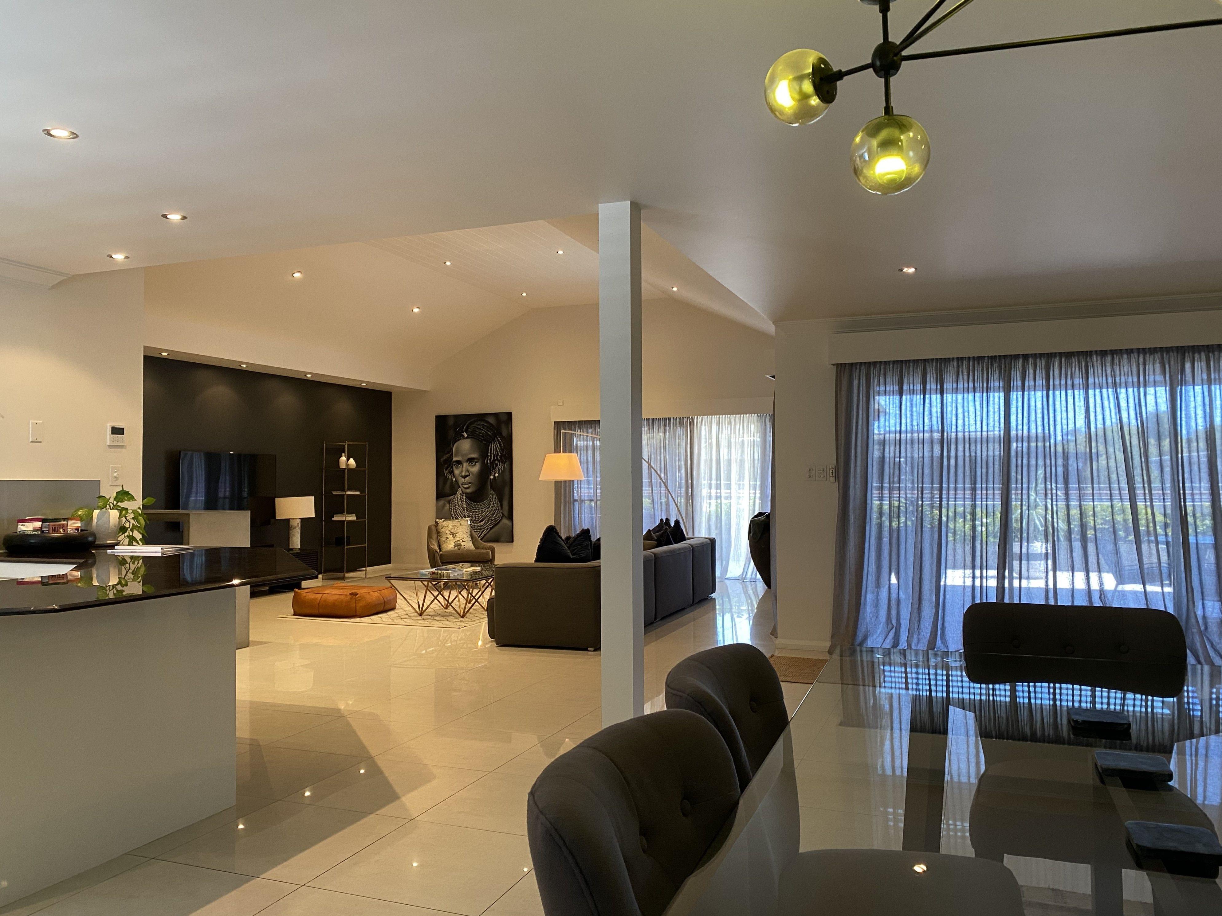 Glamourous rooftop penthouse