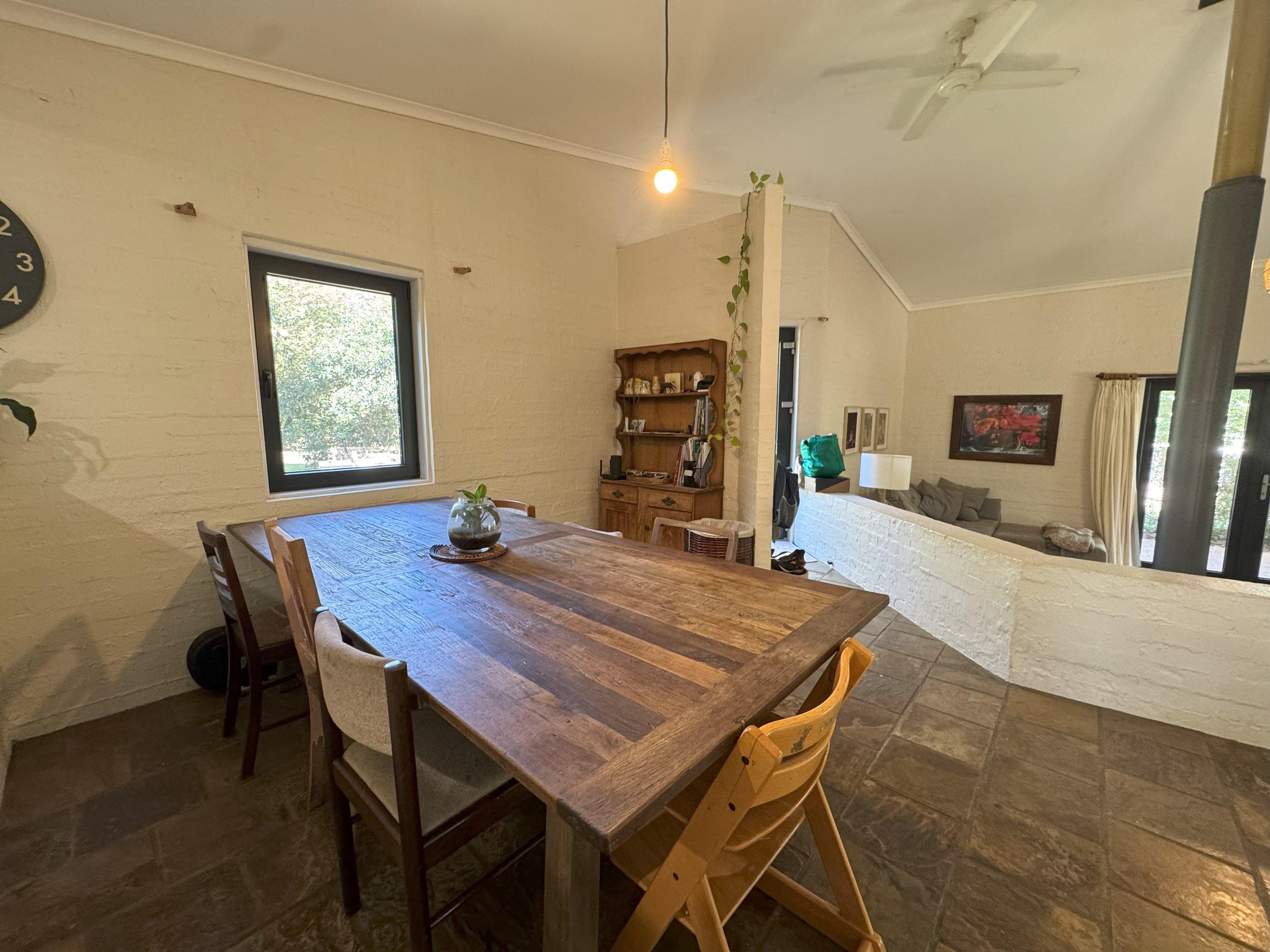 Beautiful Gundaroo Village Home