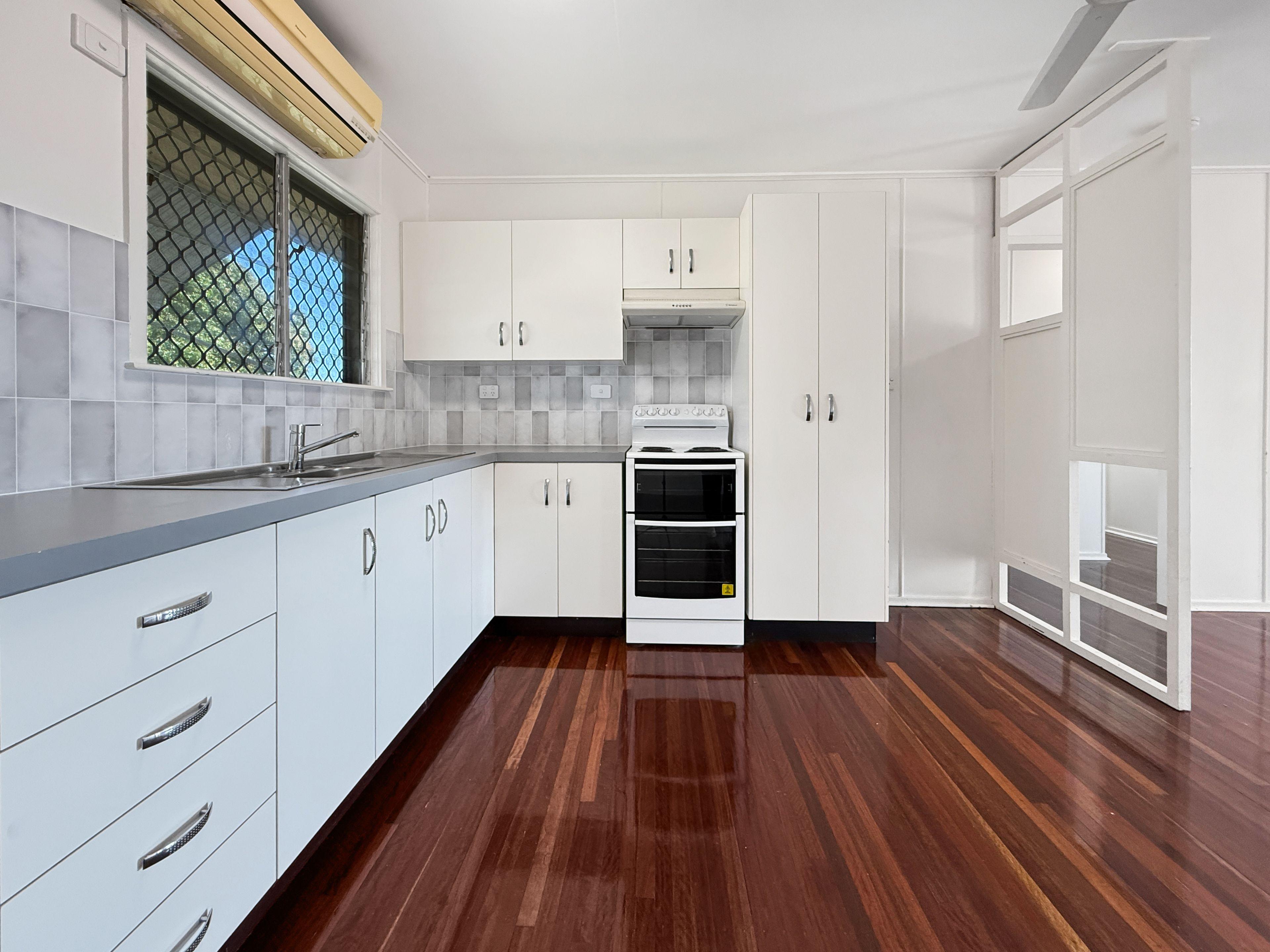 Spacious 2-Bedroom Unit in Prime Location