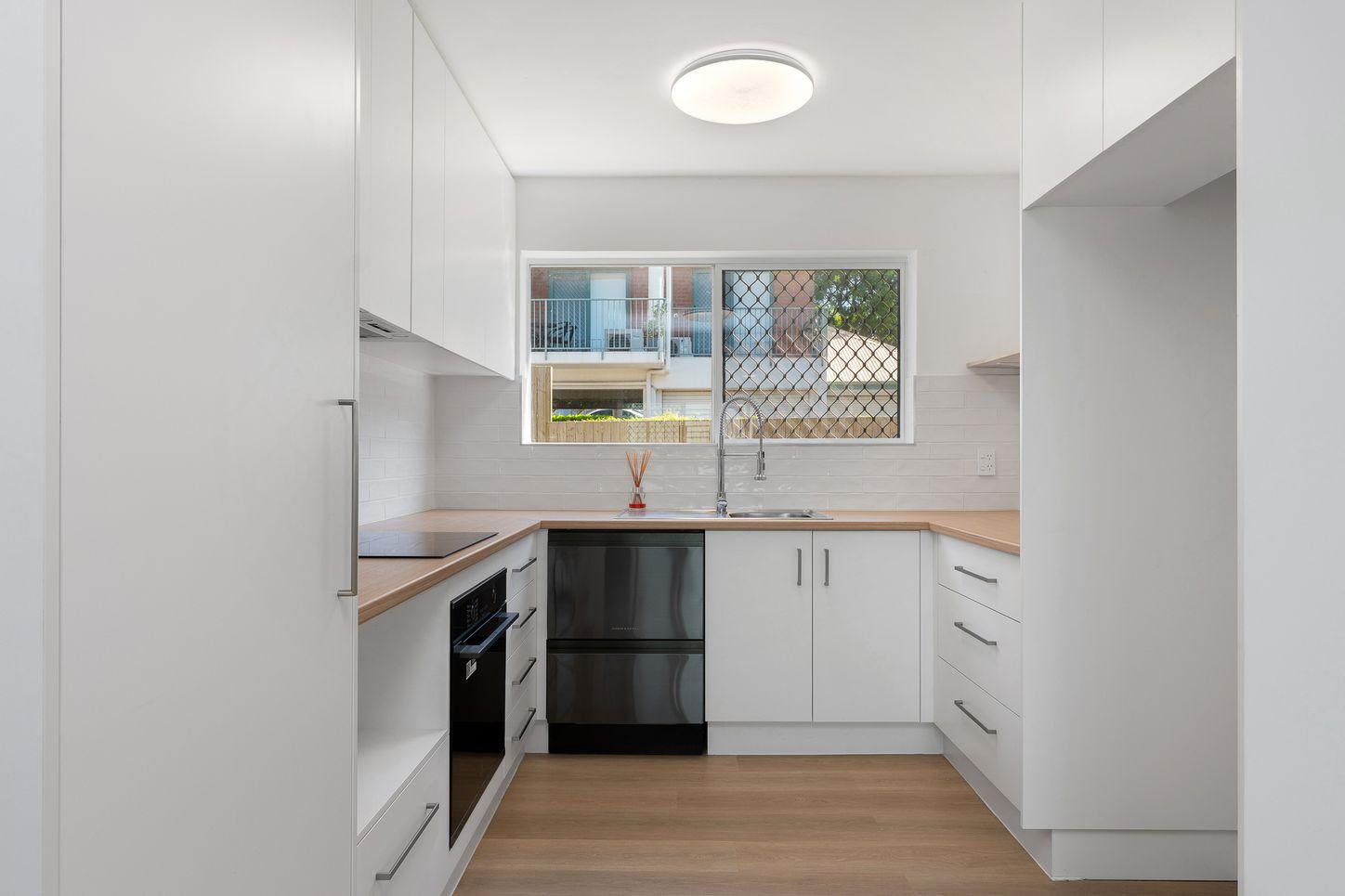 Prop-GPT: Property: QLD Wynnum, QLD 4178 1/28 Edith Street, WYNNUM, QLD 4178 - Unit for Rent - harcourts.net