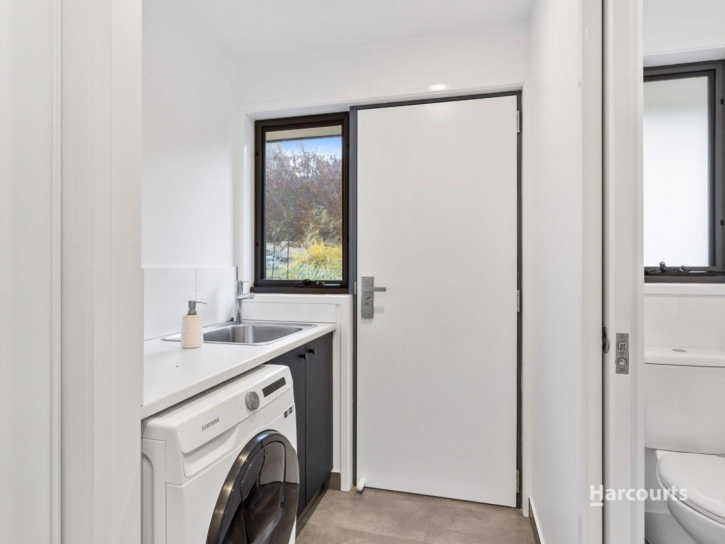 6 Ironbound Place, MORNINGTON, TAS 7018 - House for Rent - harcourts.net
