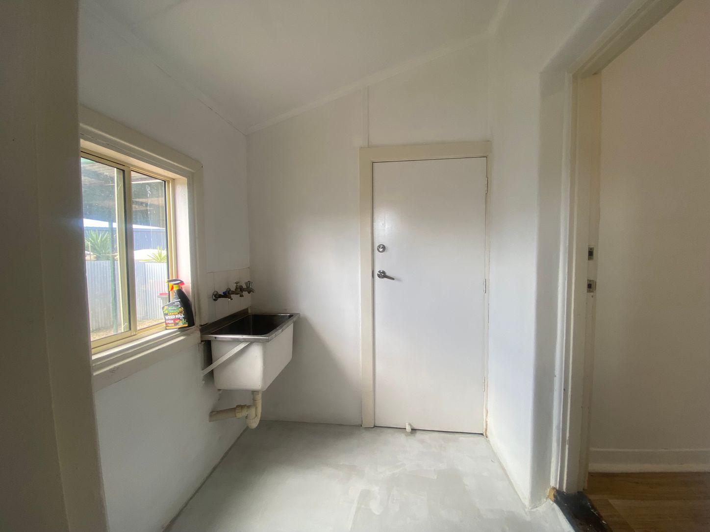 16 Whait Avenue, PORT LINCOLN, SA 5606 - House for Rent - harcourts.net