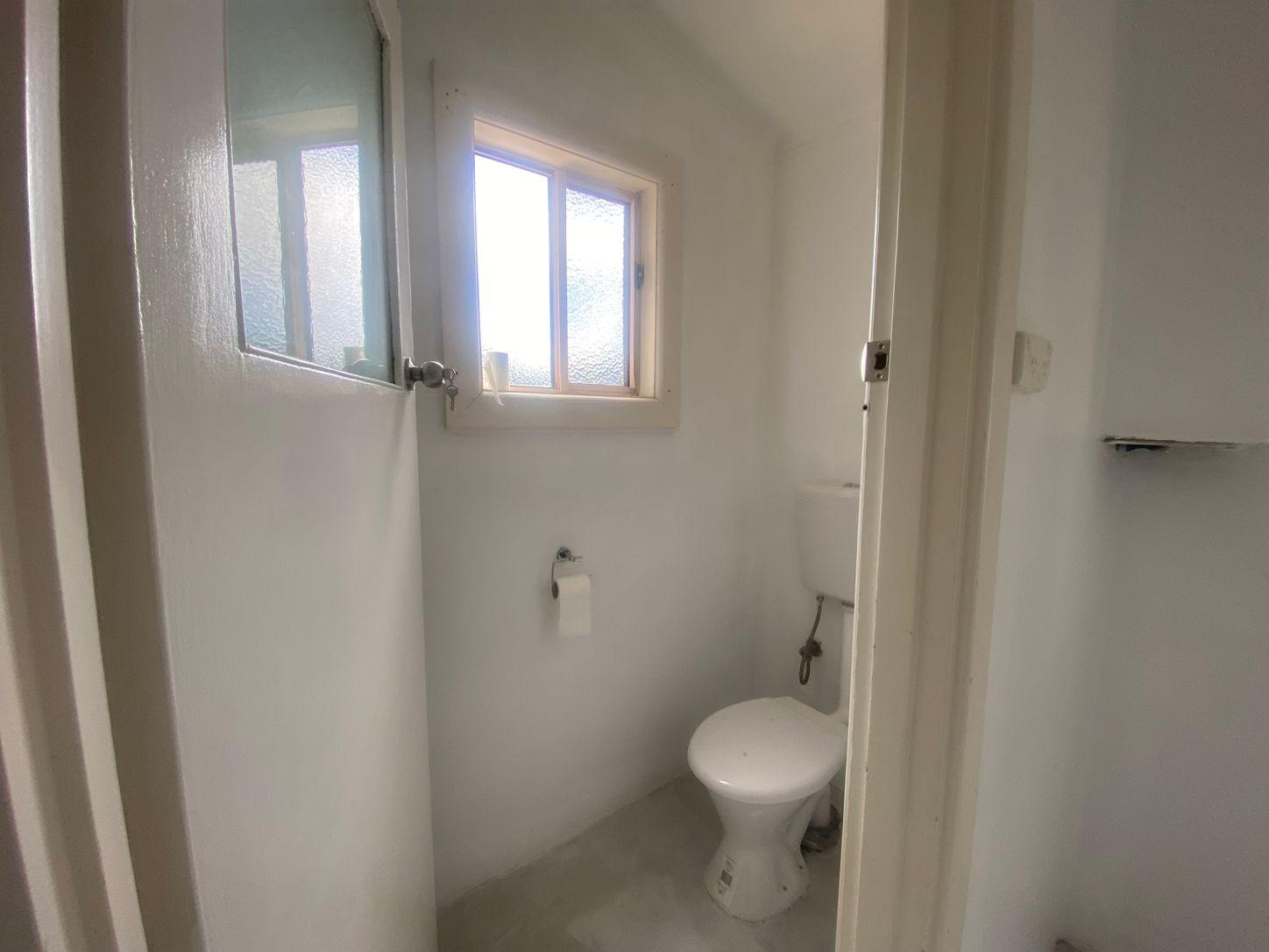 16 Whait Avenue, PORT LINCOLN, SA 5606 - House for Rent - harcourts.net