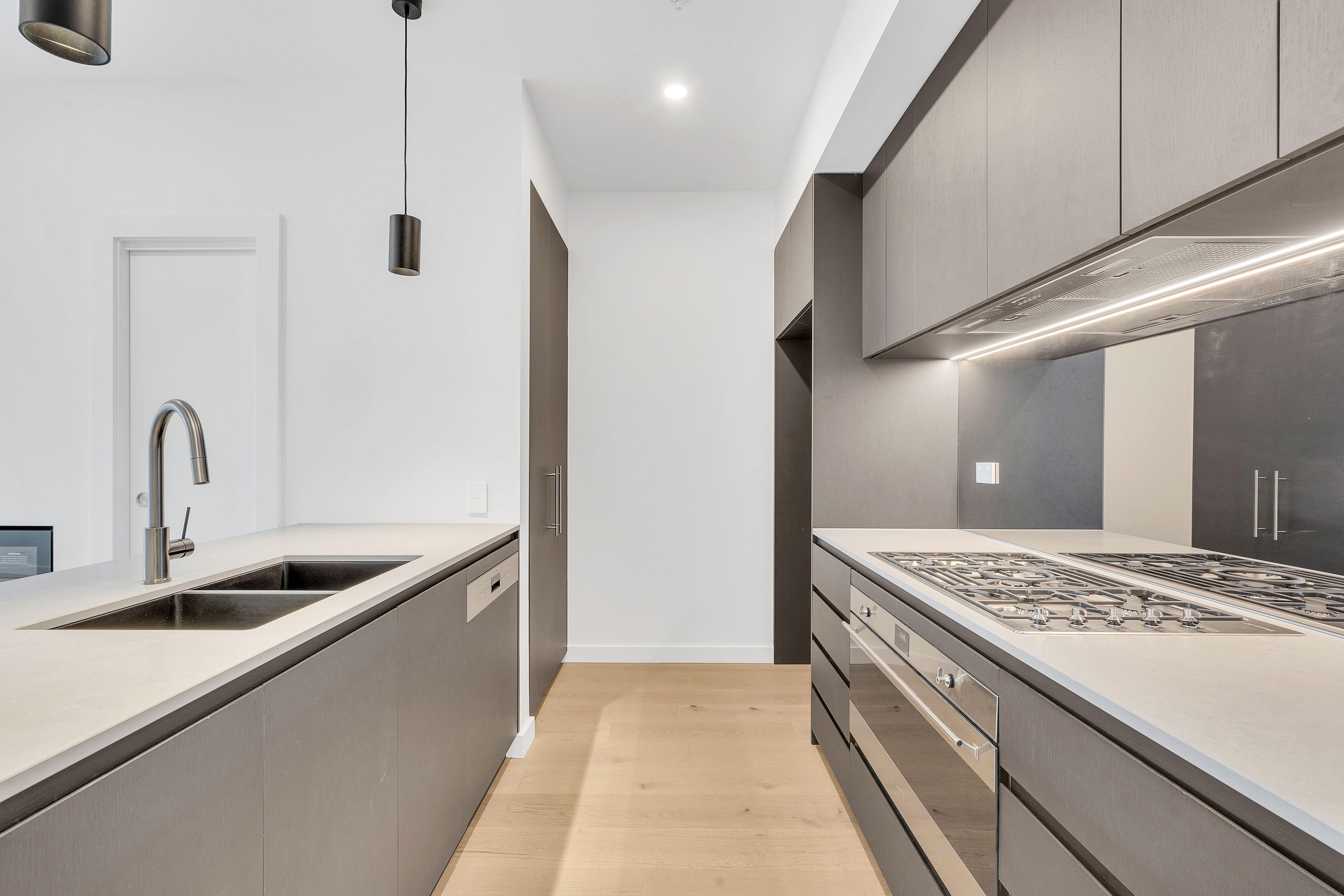 Stylish 2-Bedroom, 2-Bathroom Residence with Stunning Hills Views