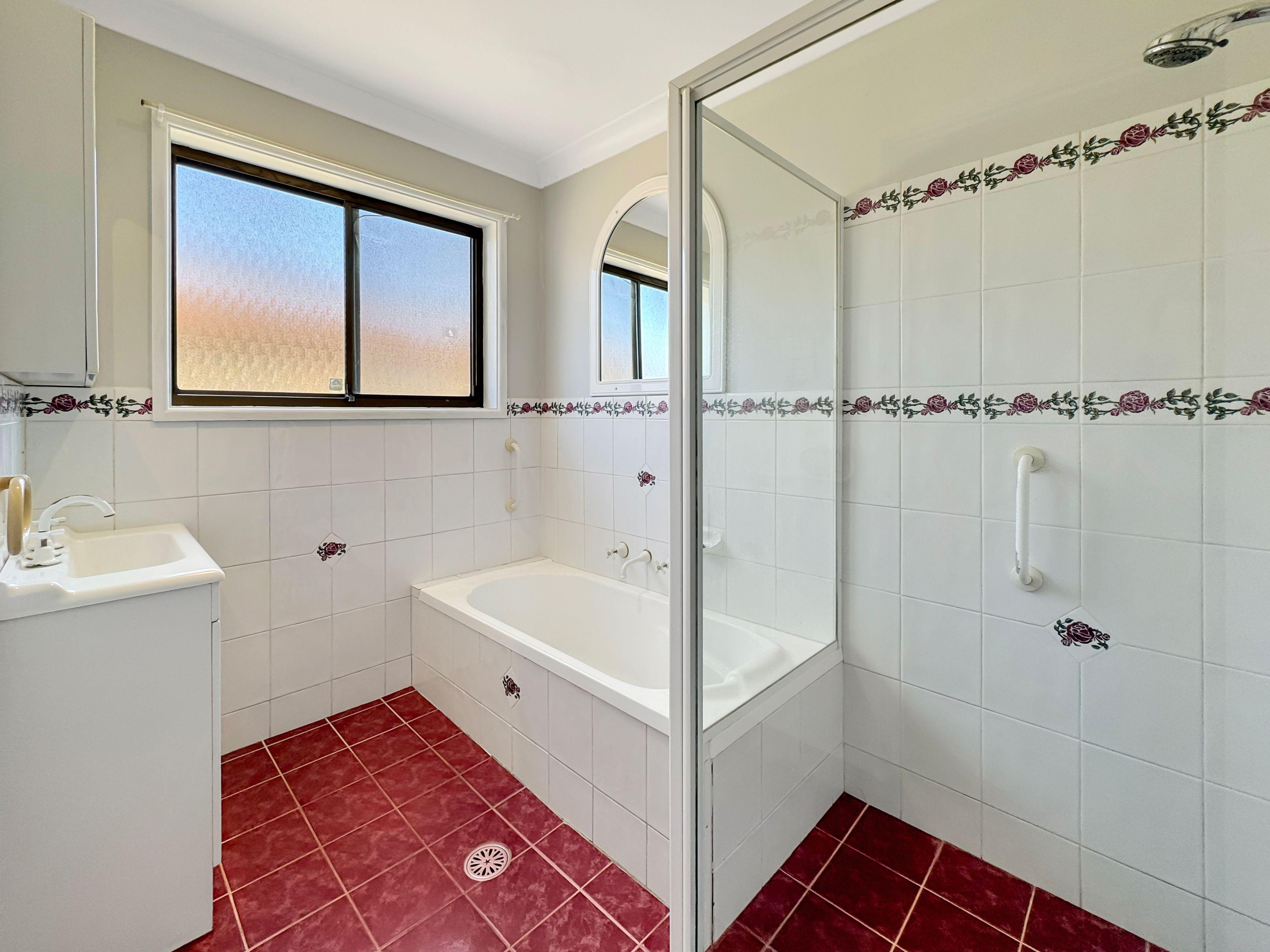 Inviting 3-Bedroom Family Home with Rumpus Room and Outdoor Space