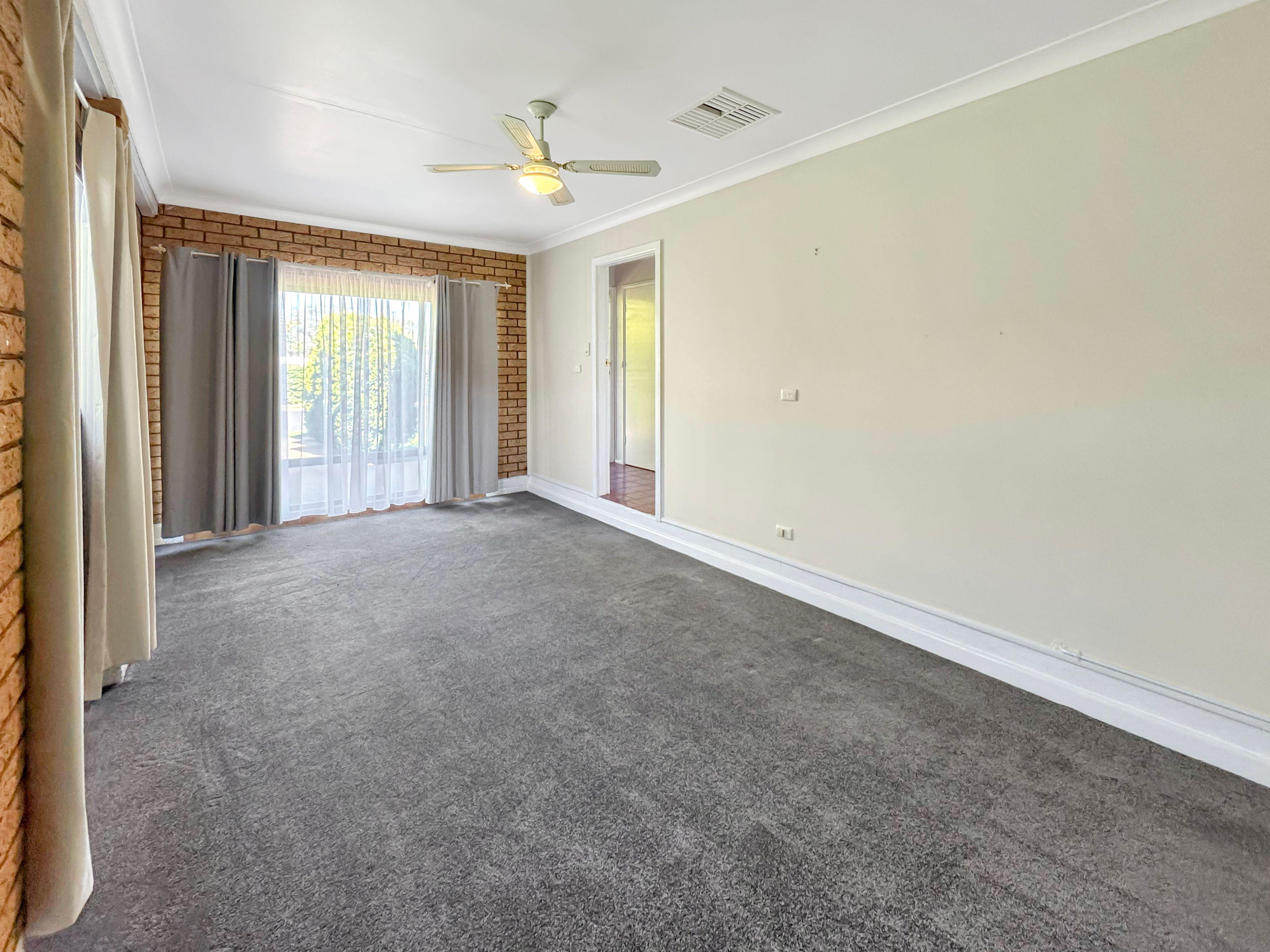 Inviting 3-Bedroom Family Home with Rumpus Room and Outdoor Space