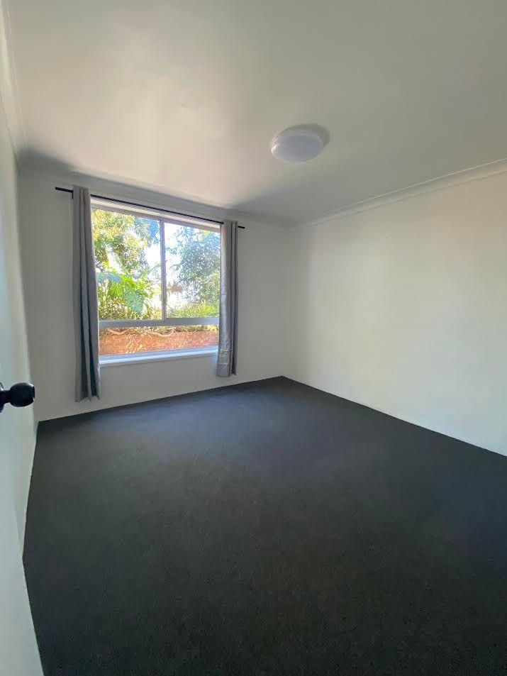 Coastal Living at Its Best - Walk to Beach & Town!