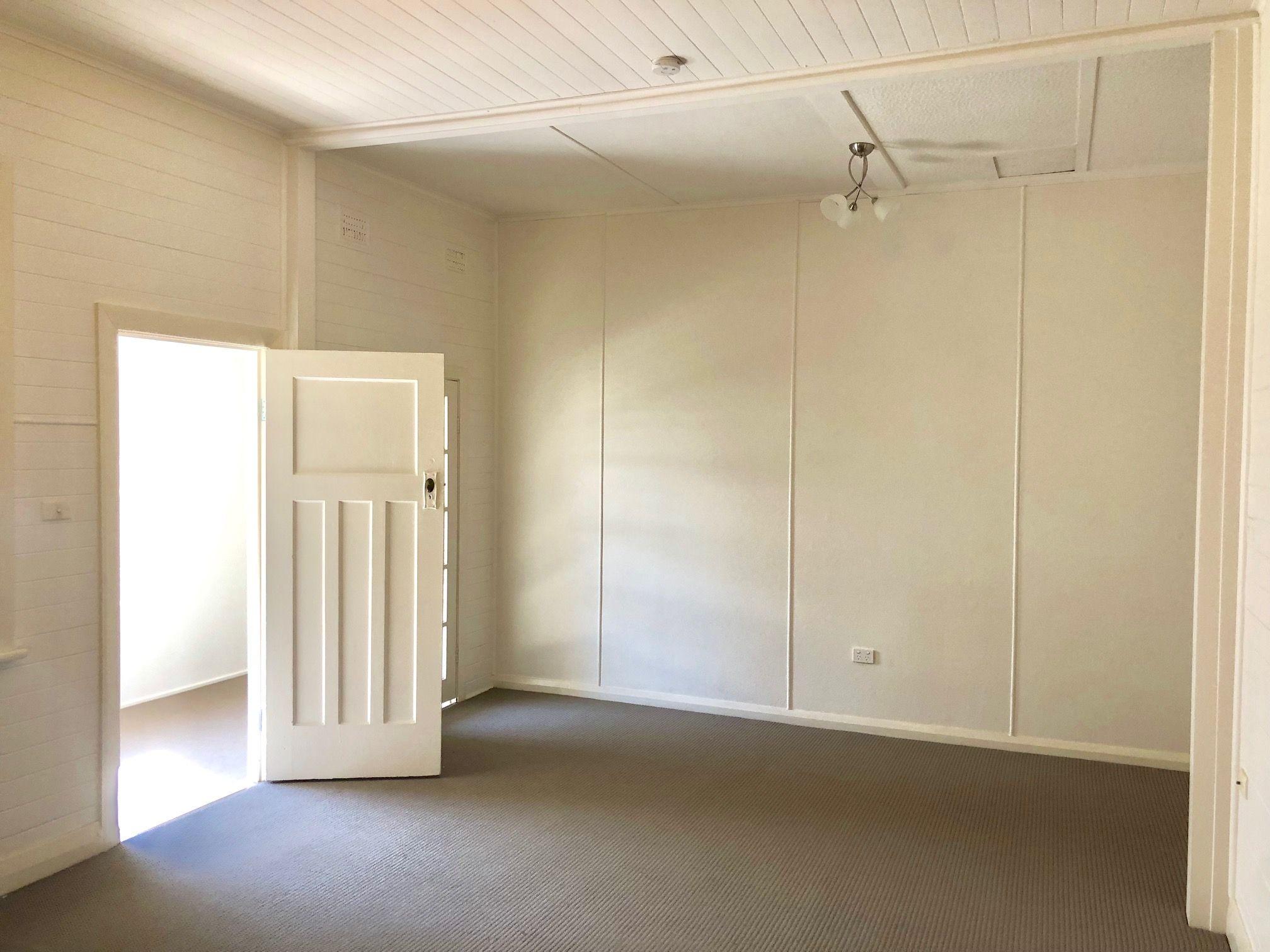 One Bedroom Beauty in Taree West!