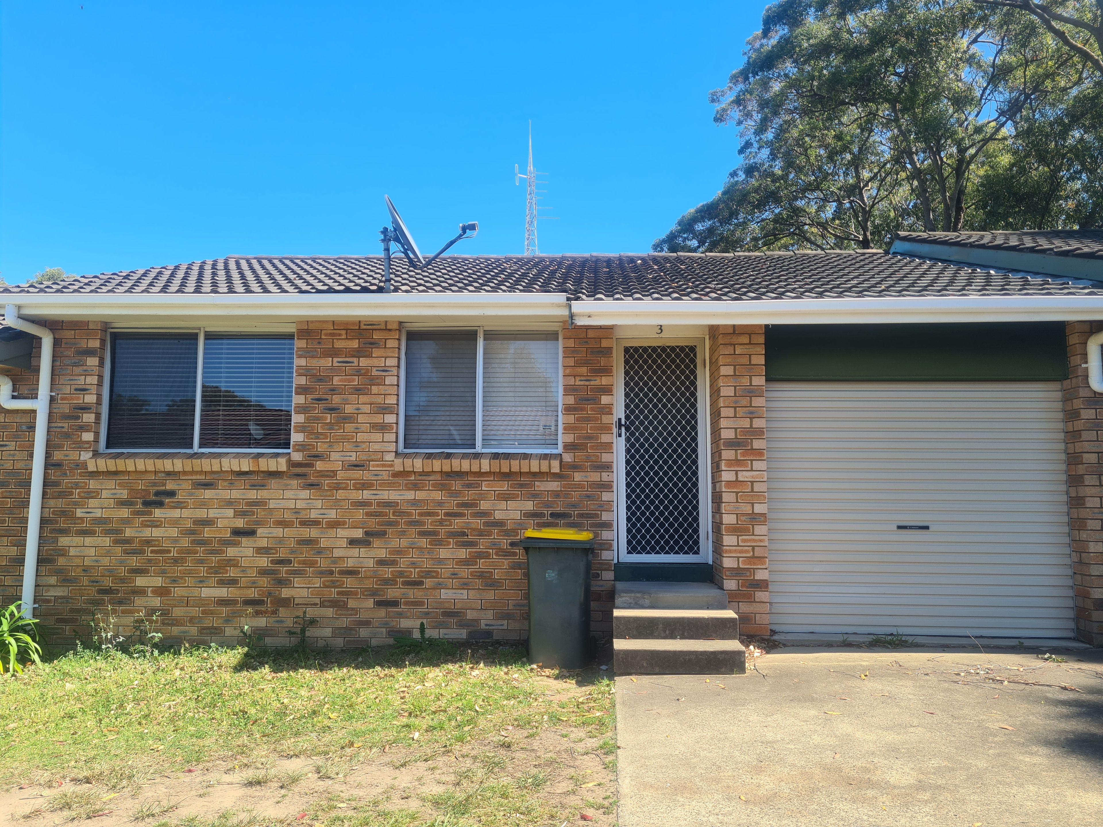 Prop-GPT: Unit: NSW North Nowra, NSW 2541 Relaxed 1 Bedder with Garage