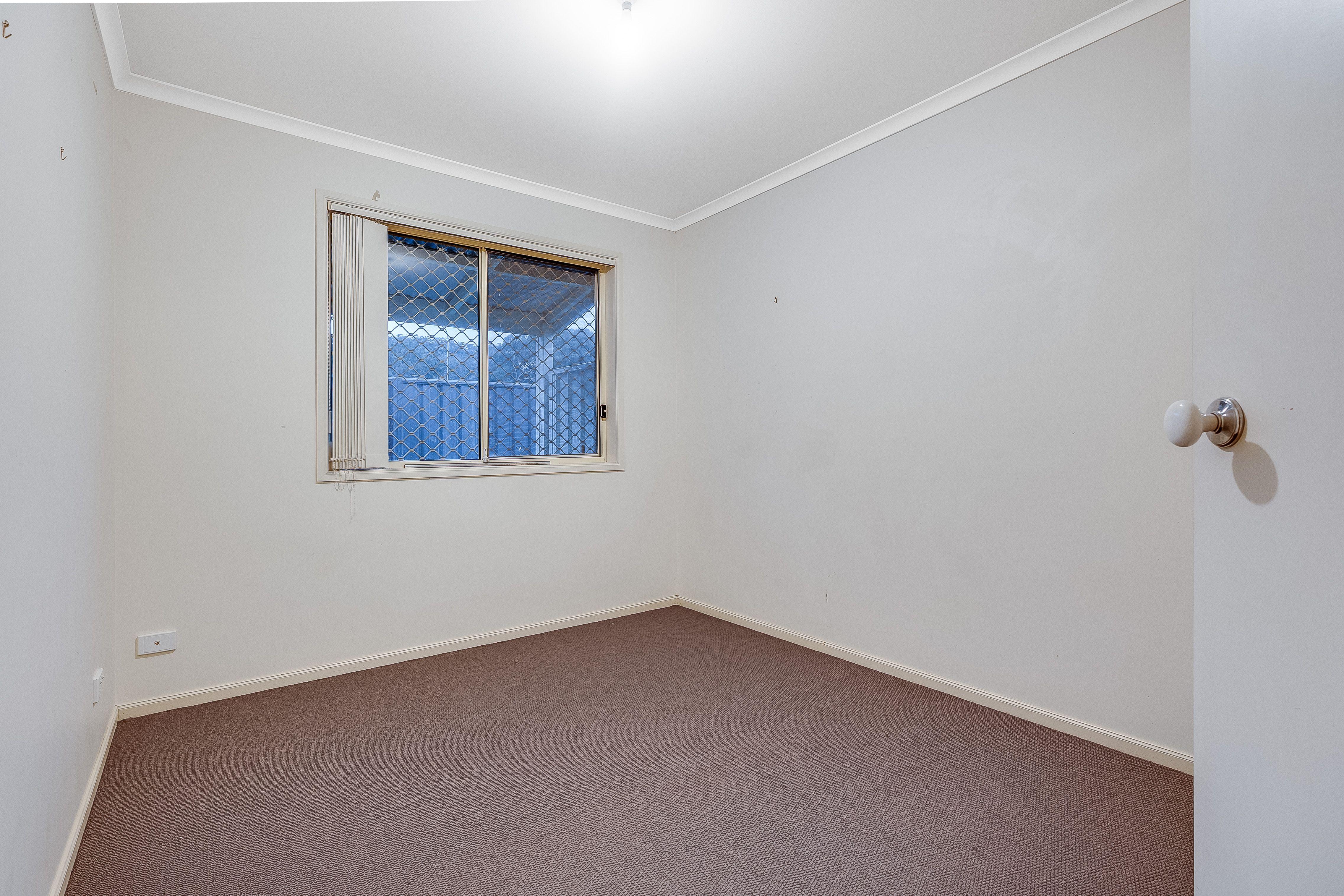 Modern Comfort in a Quiet West Albury Location