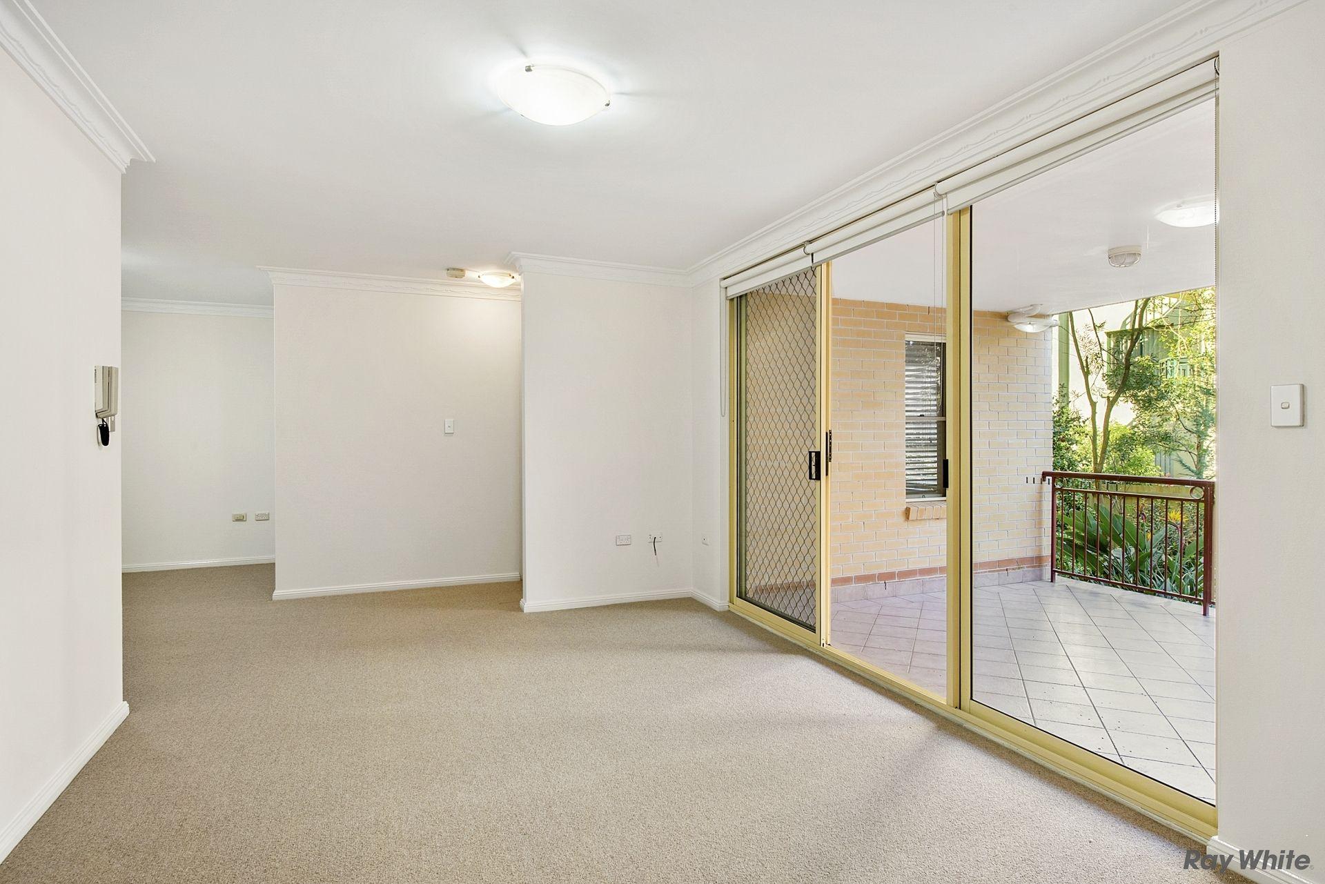 Prop-GPT: Unit: NSW Hornsby, NSW 2077 Well Maintained Ground Floor 2 bedroom unit