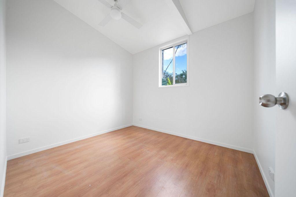 Rare Acerage Opportunity in Flagstone- TEENAGE RETREAT!