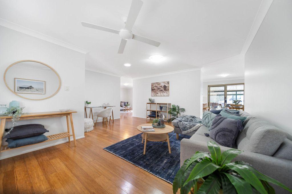 Rare Acerage Opportunity in Flagstone- TEENAGE RETREAT!