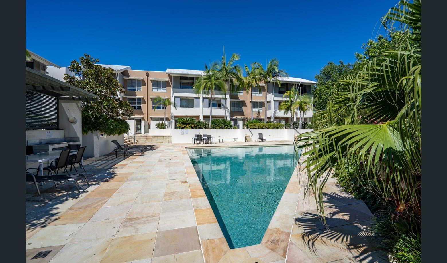 Prop-GPT: Apartment: QLD Varsity Lakes, QLD 4227 Fully Furnished Apartment in Varsity CBD