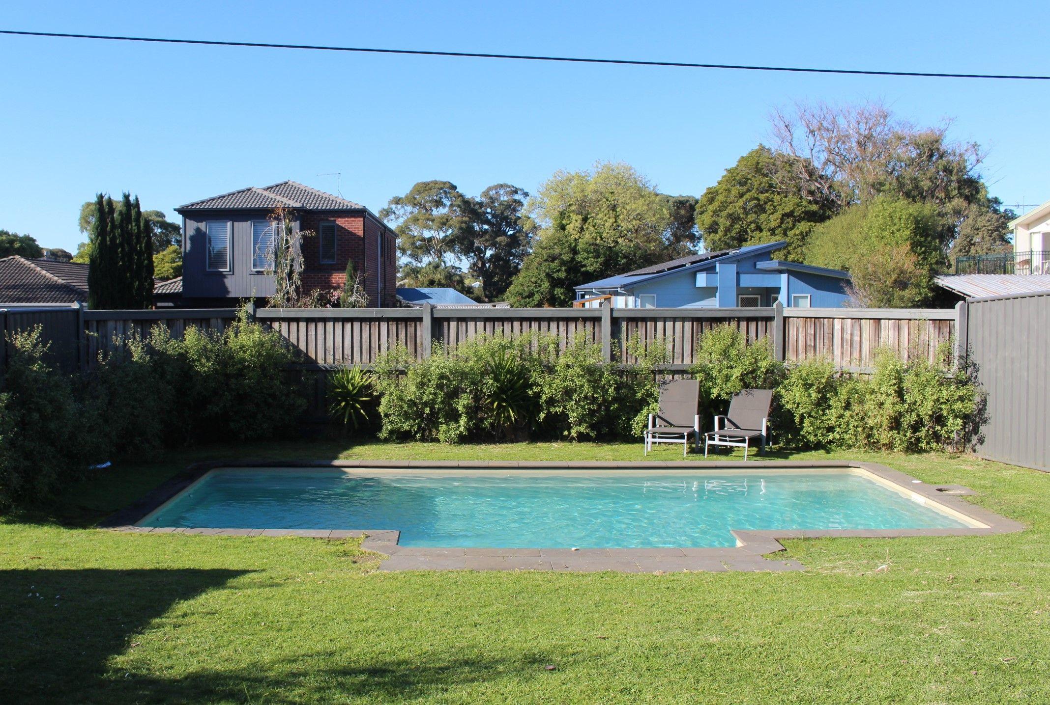 Beautiful 3-Bedroom Family Home with Pool!