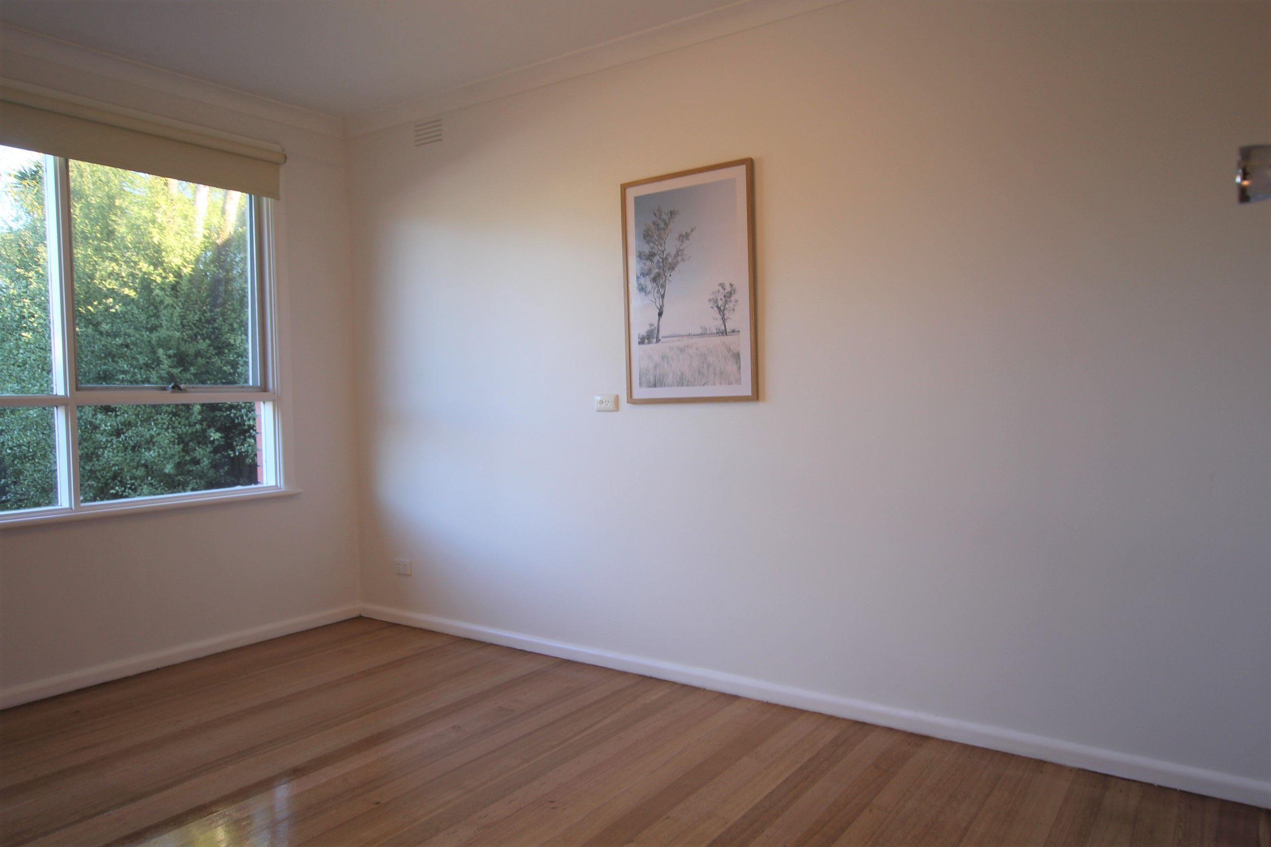 Beautiful 3-Bedroom Family Home with Pool!