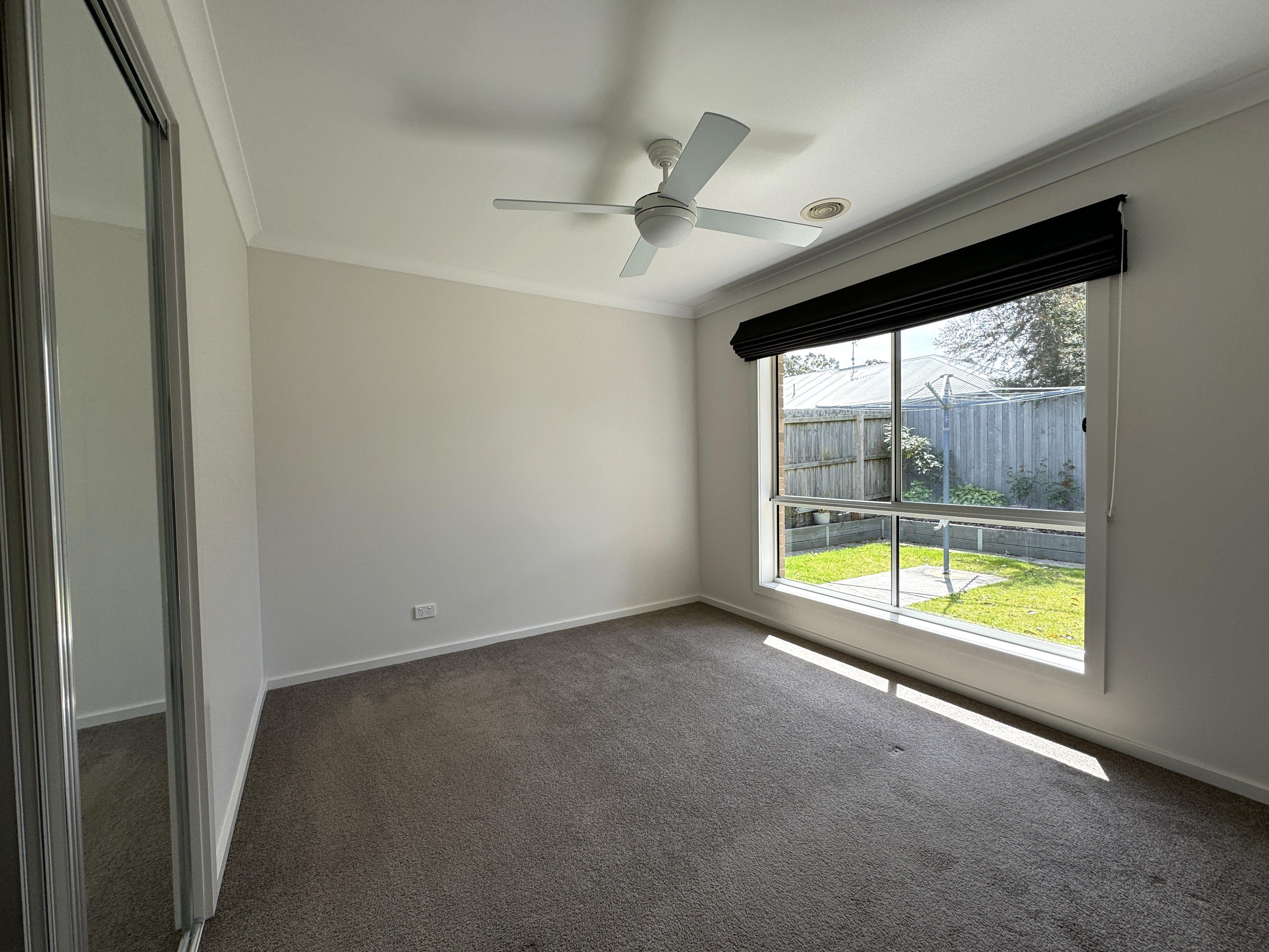 Charming Inverloch Home: Comfort, Convenience, and Dual Living Spaces