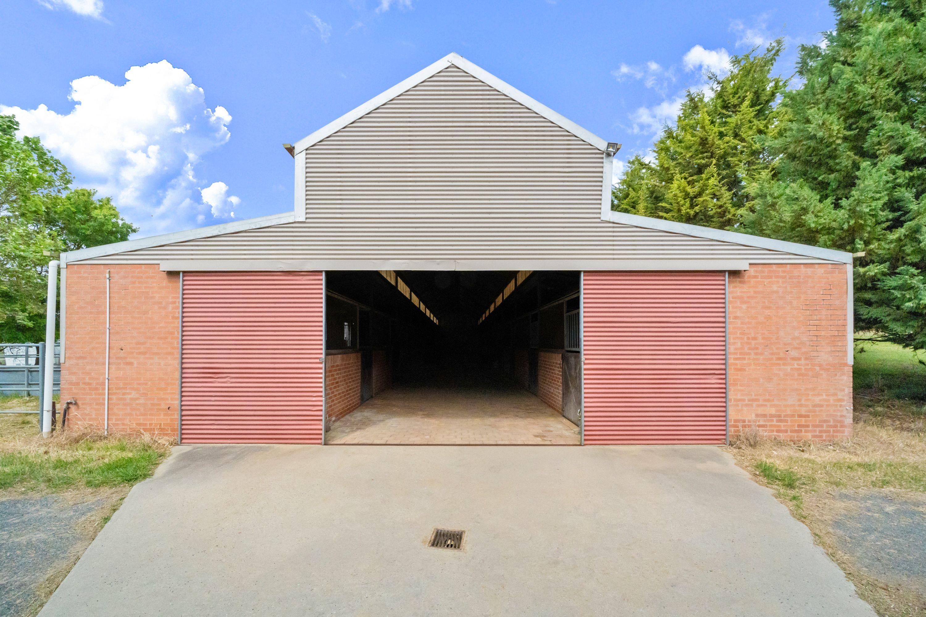 Exceptional Equestrian and Rural Lifestyle Property