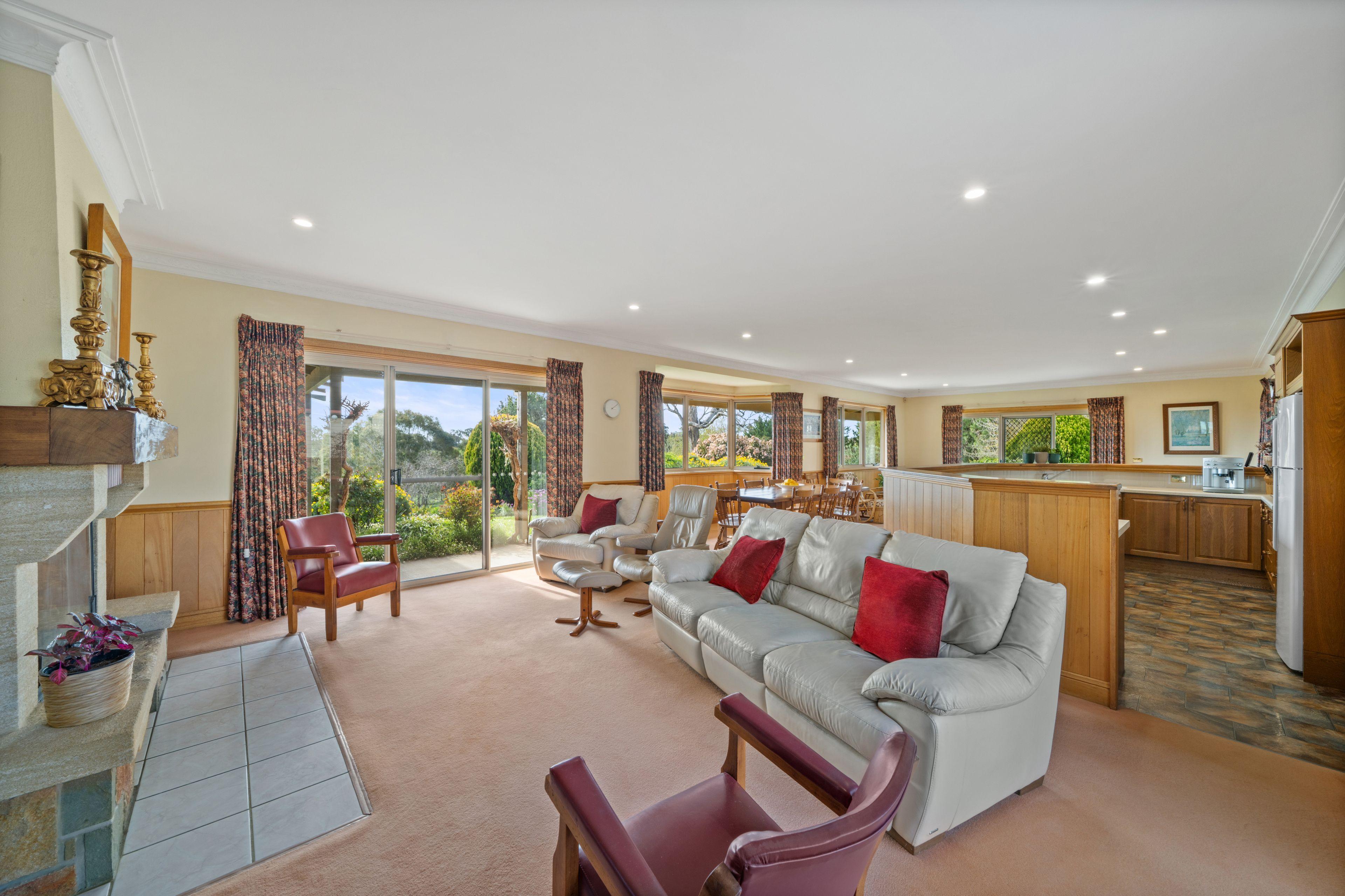 Exceptional Equestrian and Rural Lifestyle Property