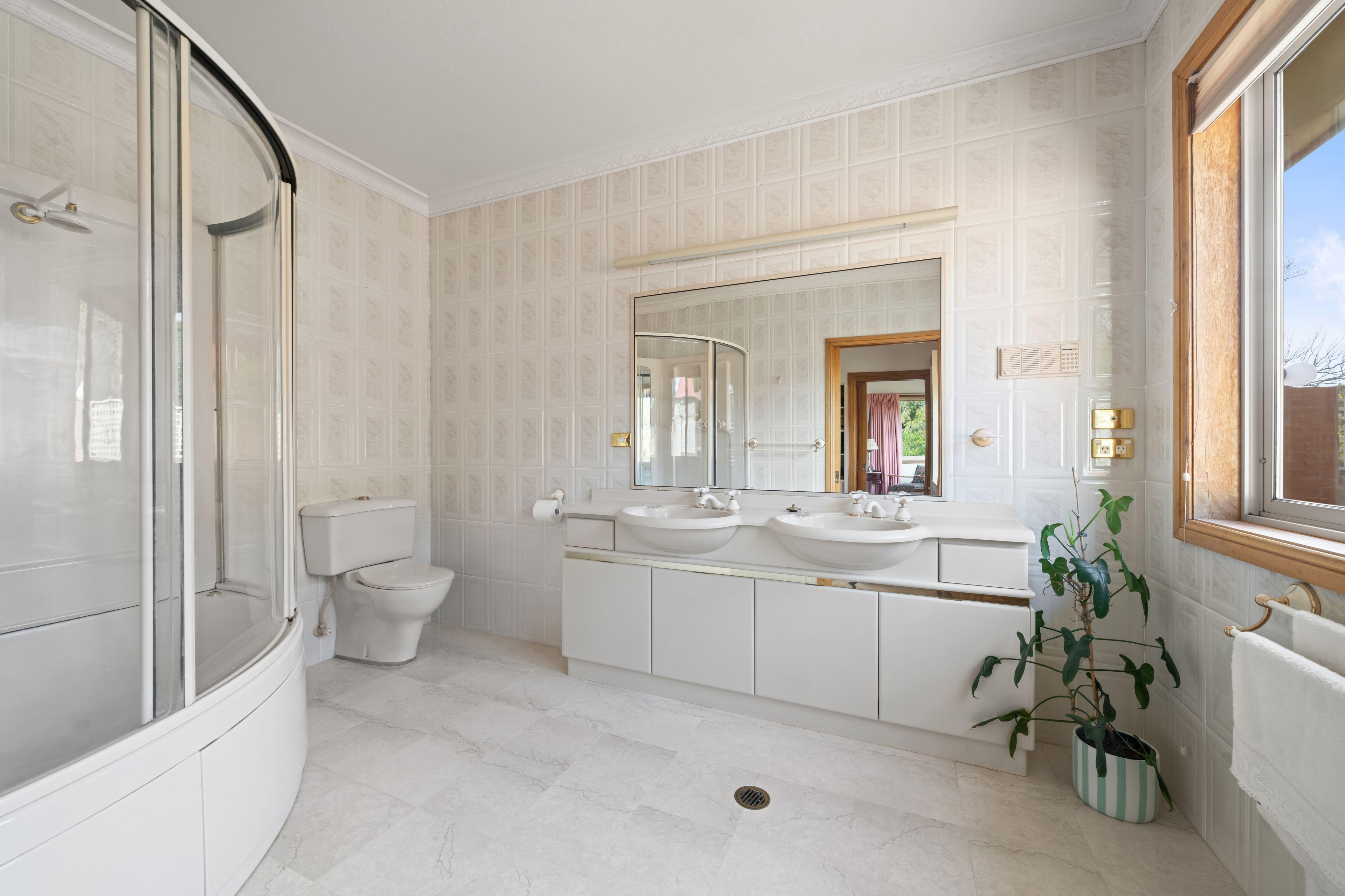 Exceptional Equestrian and Rural Lifestyle Property