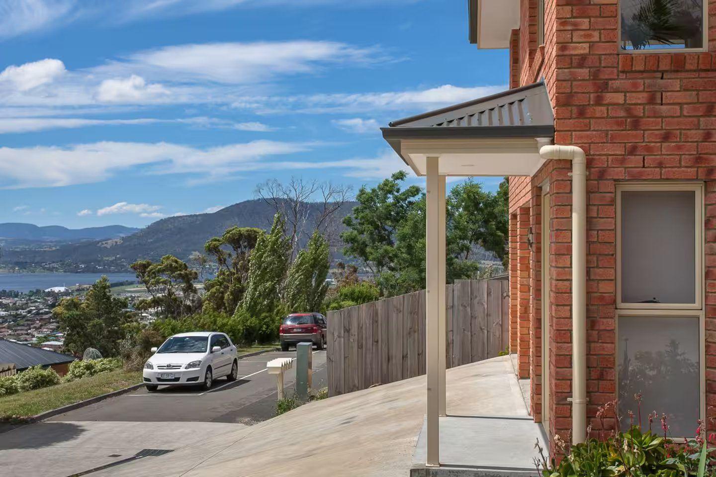 1/3 Mayhill Court, WEST MOONAH, TAS 7009 - House for Rent - harcourts.net