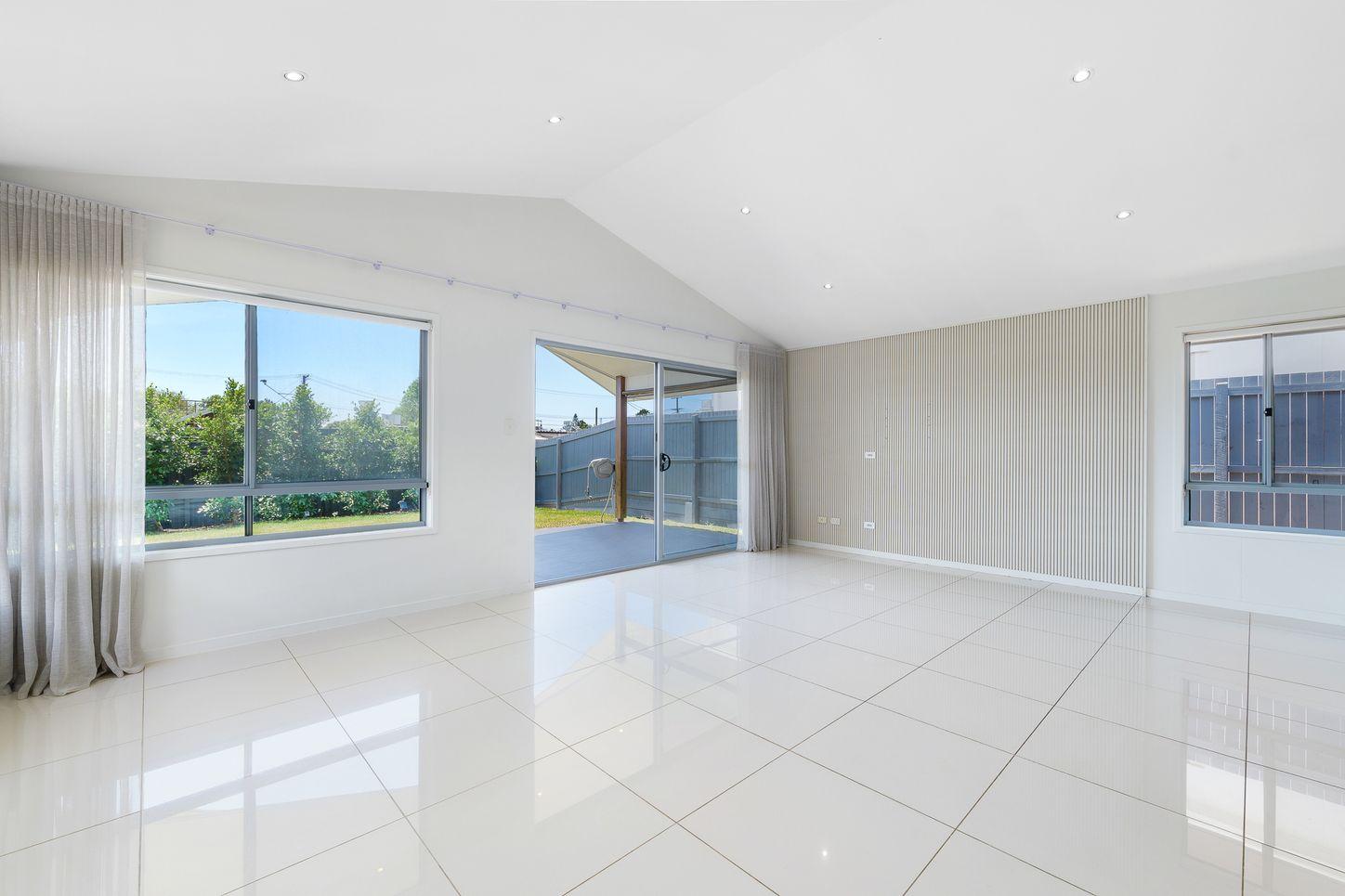 35 Berrimilla Street, MANLY WEST, QLD 4179 - House for Rent - harcourts.net