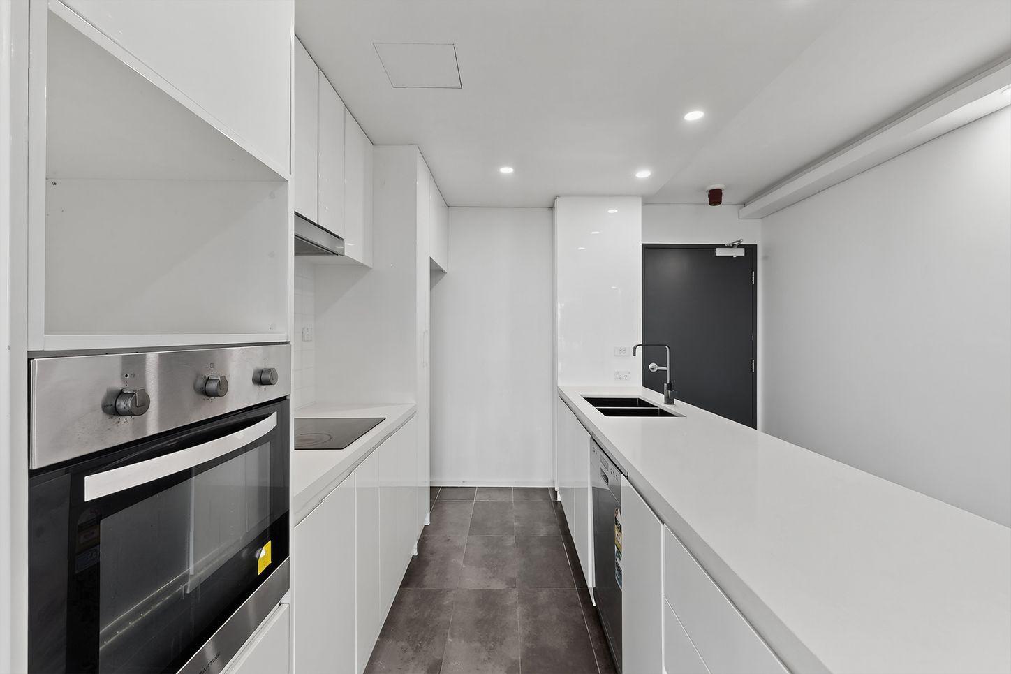 Prop-GPT: Property: QLD Mount Gravatt, QLD 4122 10/6 Ventura Street, UPPER MOUNT GRAVATT, QLD 4122 - Unit for Rent - harcourts.net