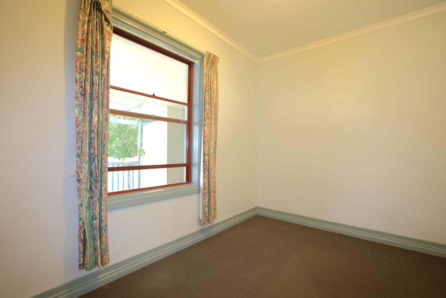 3 Sellen Street, PORT LINCOLN, SA 5606 - House for Rent - harcourts.net