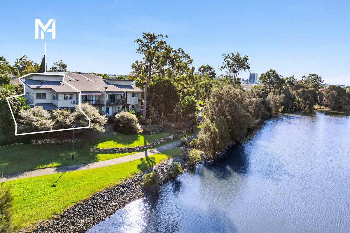 Prop-GPT: House: QLD Varsity Lakes, QLD 4227 4/10 Comore Drive, Varsity Lakes, QLD 4227 - Townhouse for Rent - harcourts.net