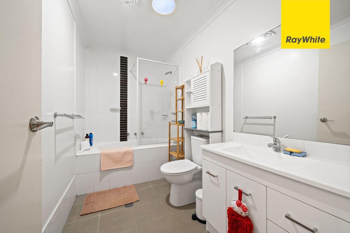 Modern living in New Macgregor