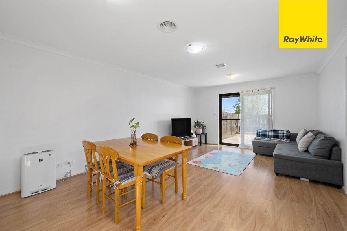 Modern living in New Macgregor