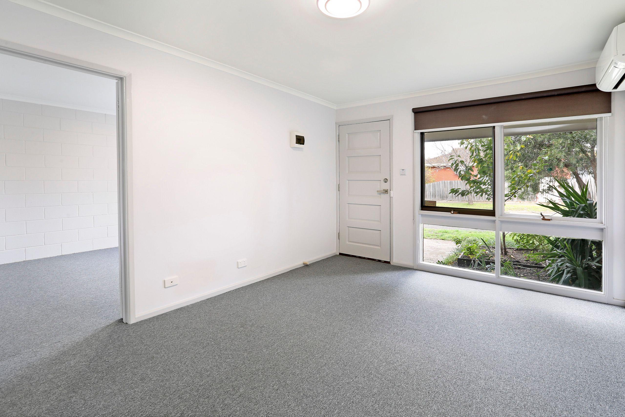 Well maintained & Spacious!