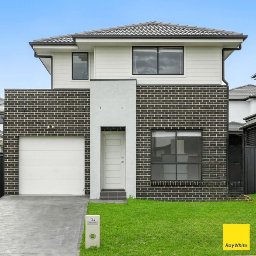 Prop-GPT: House: NSW Colebee, NSW 2761 Near New 4 Bedroom Family Home