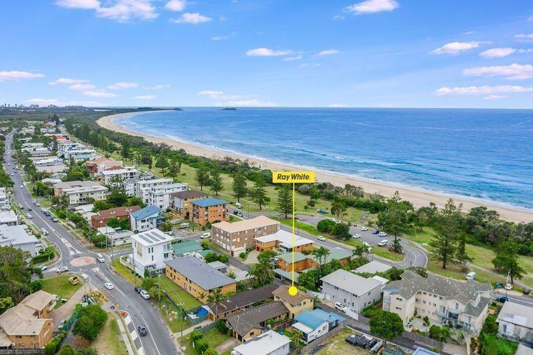 Prop-GPT: House: NSW Kingscliff, NSW 2487 Charming Family Home in Kingscliff