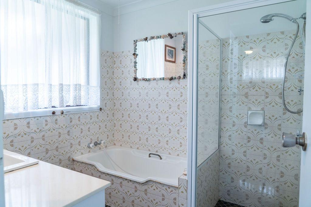 Fully Furnished 3 Bedroom Rural Retreat